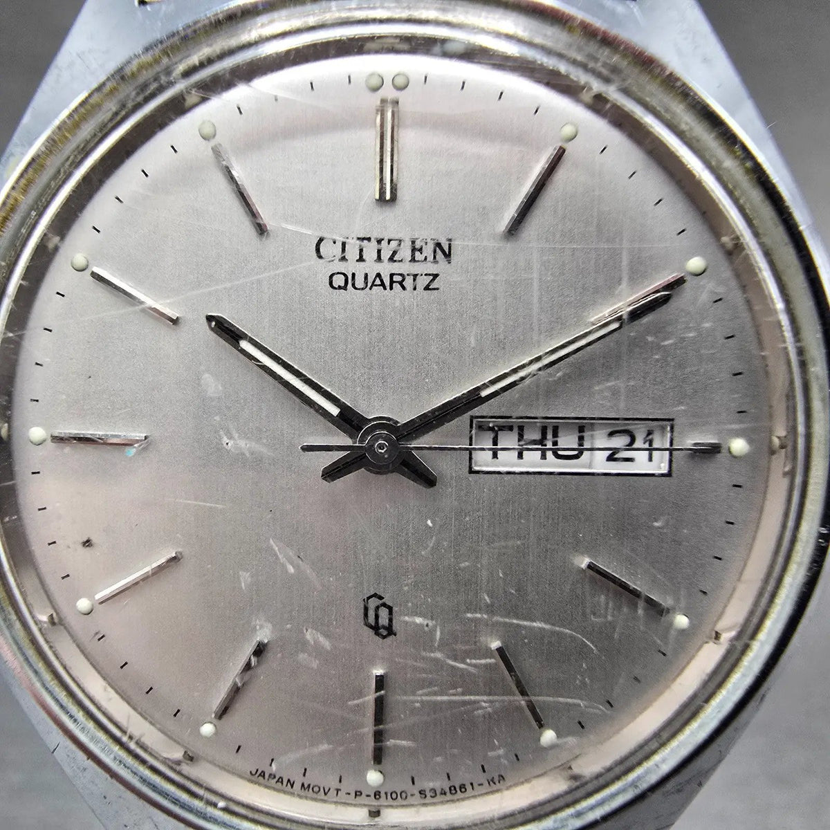 Citizen CQ Watch Men 35mm Silver Dial Silver Daydate Round 6100-S09851 PARTS2