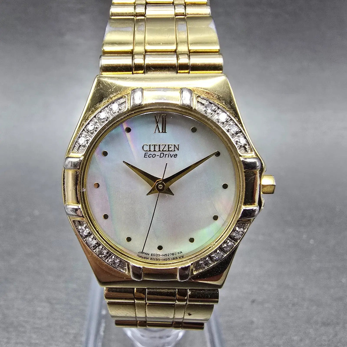 Citizen Eco-Drive Watch Women 25mm MOP Dial Gold Diamonds Round E030-H29751 Runs0