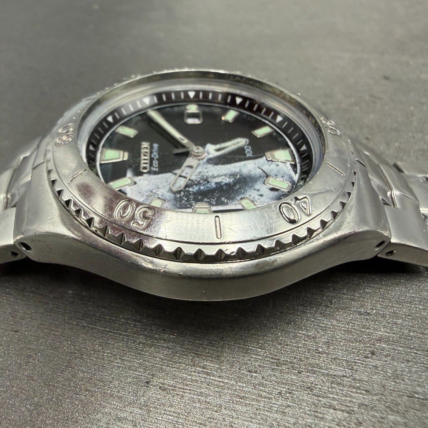 Citizen Eco-Drive Watch Men 40mm Black Dial Silver Tone Date E110-K000432 PARTS6