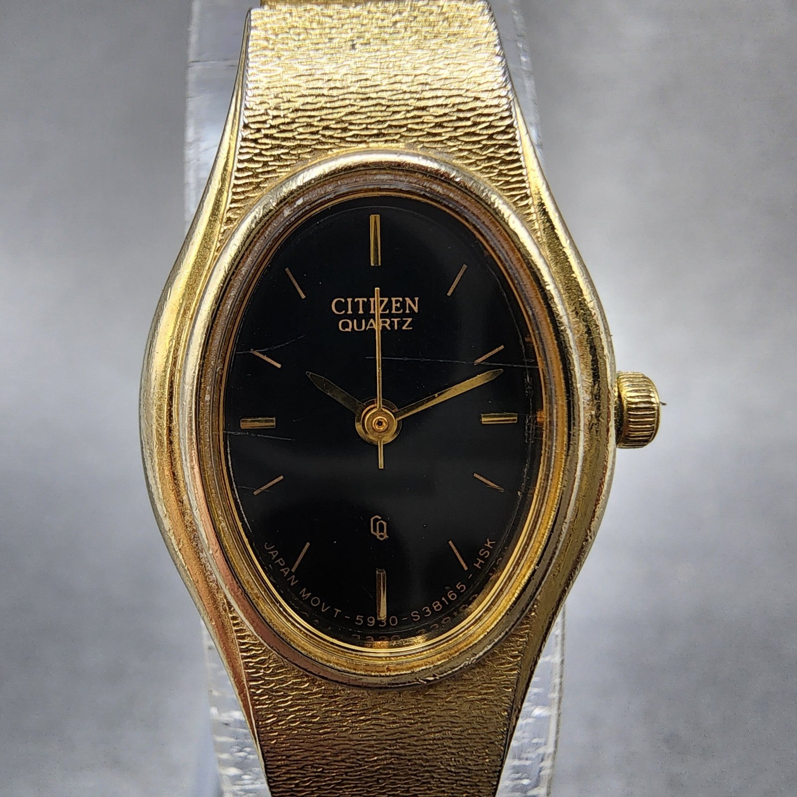 Citizen CQ Watch Women 17mm Black Dial Gold Tone Oval 5930S25350 New BatteryA121