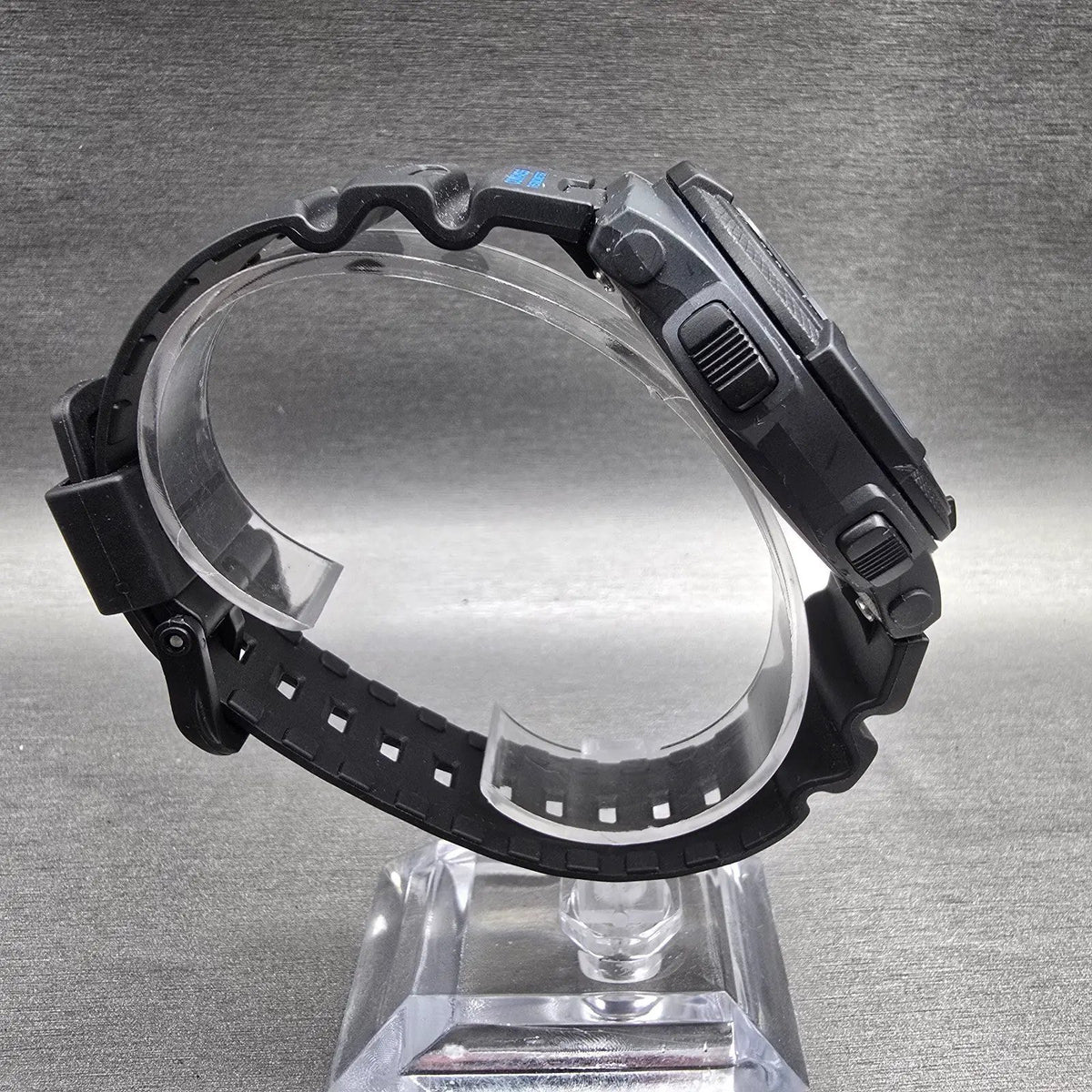 Casio SGW-500H Watch Men 46mm Black Blue Compass Thermometer Chrono New Battery8
