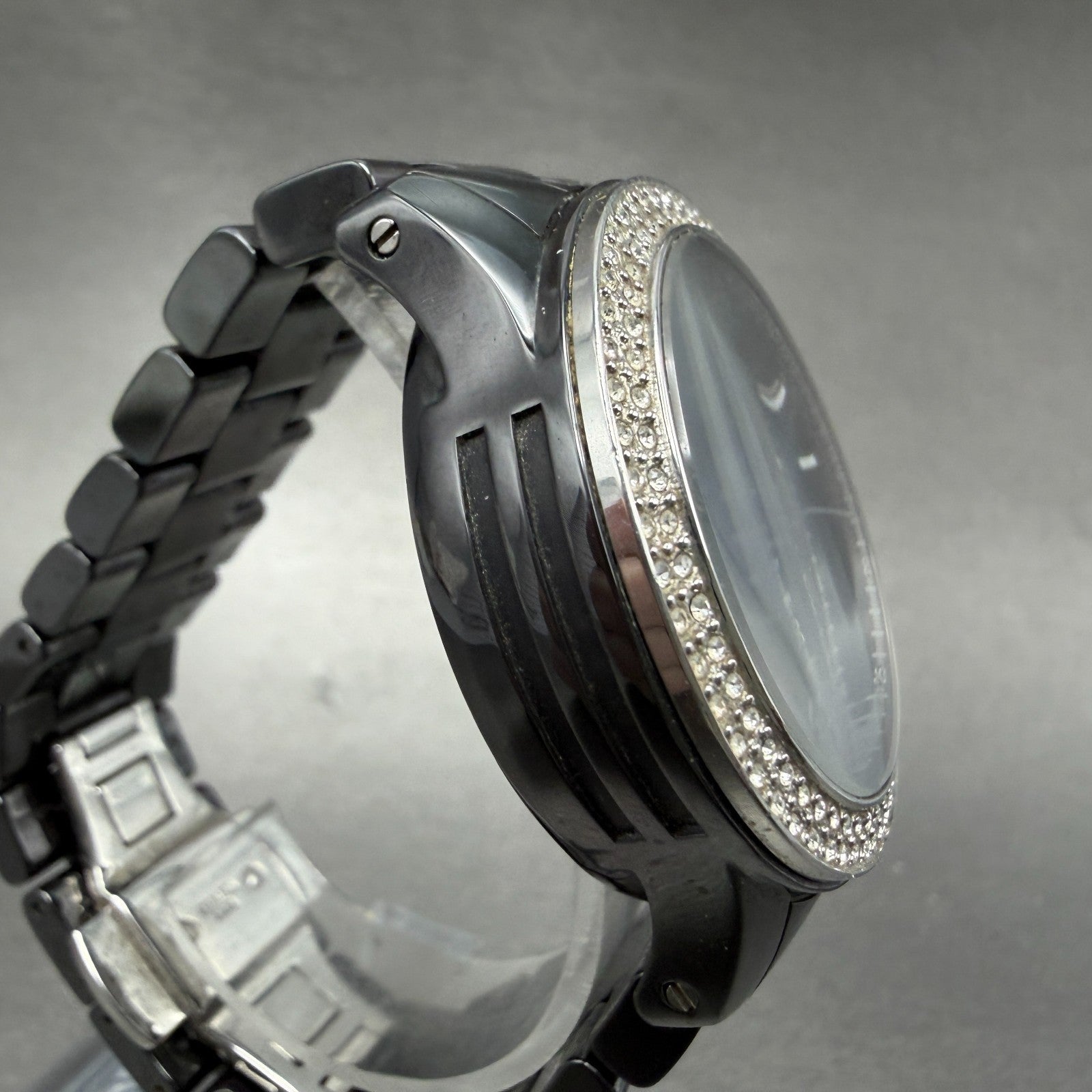 Michael Kors Runway Chrono Watch Women 40mm Black Dial Black Ceramic New Battery3