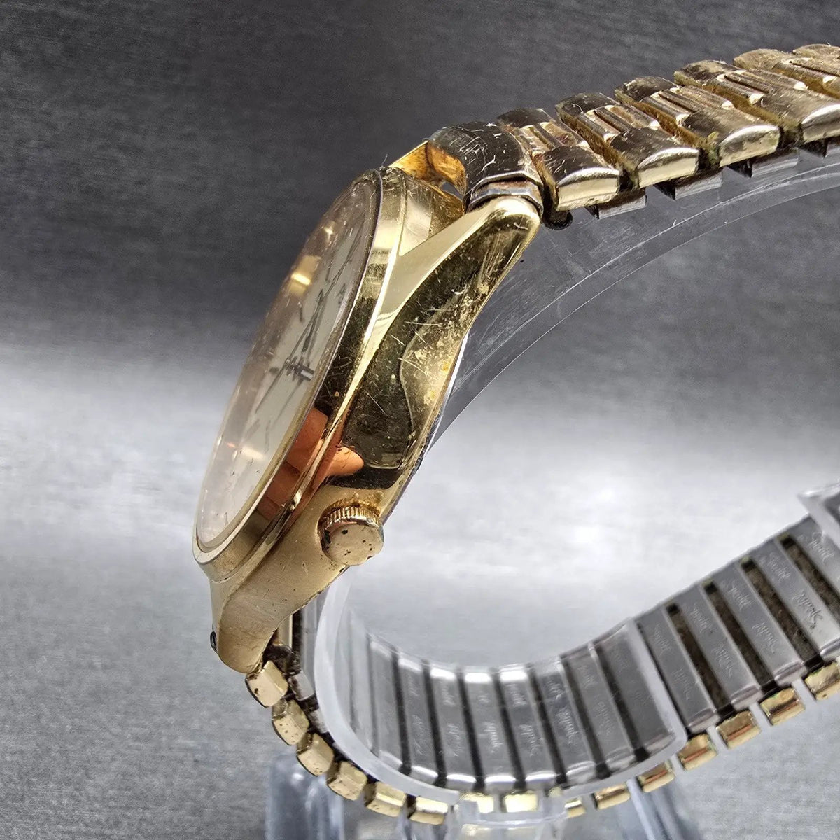 Seiko Pulsar Watch Men34mm Champagne Dial Gold Tone Daydate V533-7A30 New Batt2