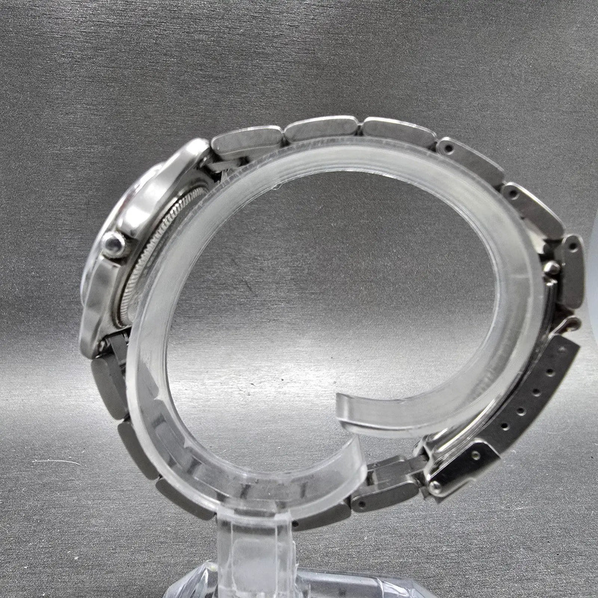 Victorinox Swiss Army Watch Women 29mm White Dial Date Round Bracelet PARTS VTG7
