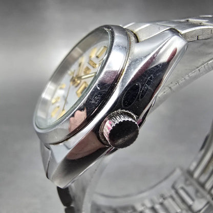 Seiko 5 Automatic Watch Women 25mm Silver Dial Silver Round 4206-0332 Works3