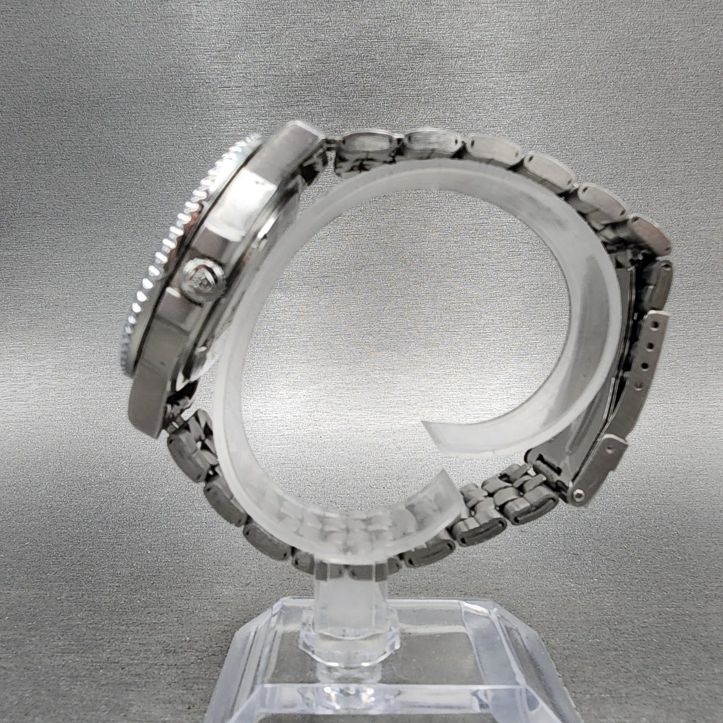 Croton Dive Watch Men 38mm Blue Dial Silver Tone Date Round New Battery6