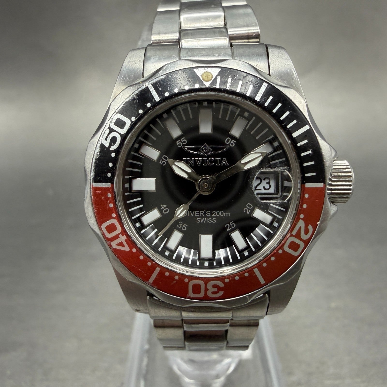 Invicta Dive Watch Women 27mm White Dial Steel Date Coke 7061 Round New Batt0