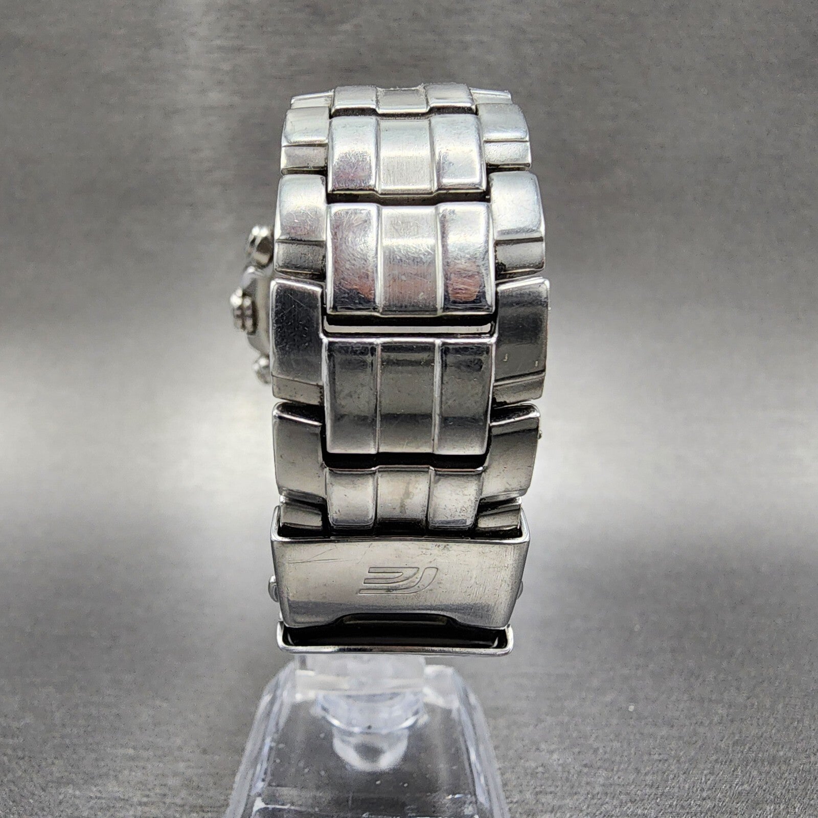 Casio Edifice Chronogrpah Watch Men 46mm White Dial Steel Round EF535DJ New Bat7