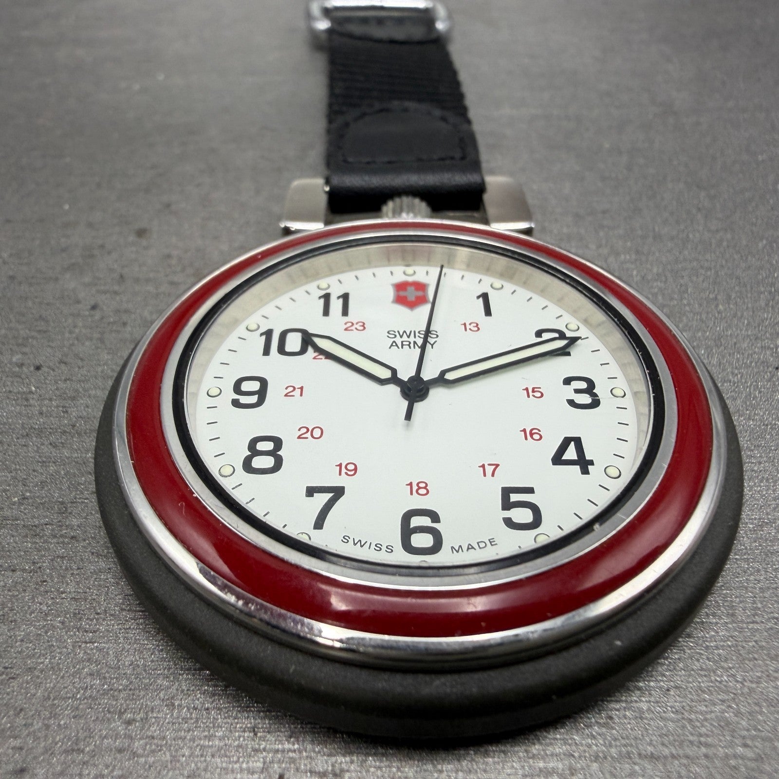 Victorinox Swiss Army Pocket Watch Men 48mm White Dial Black Round New Battery2