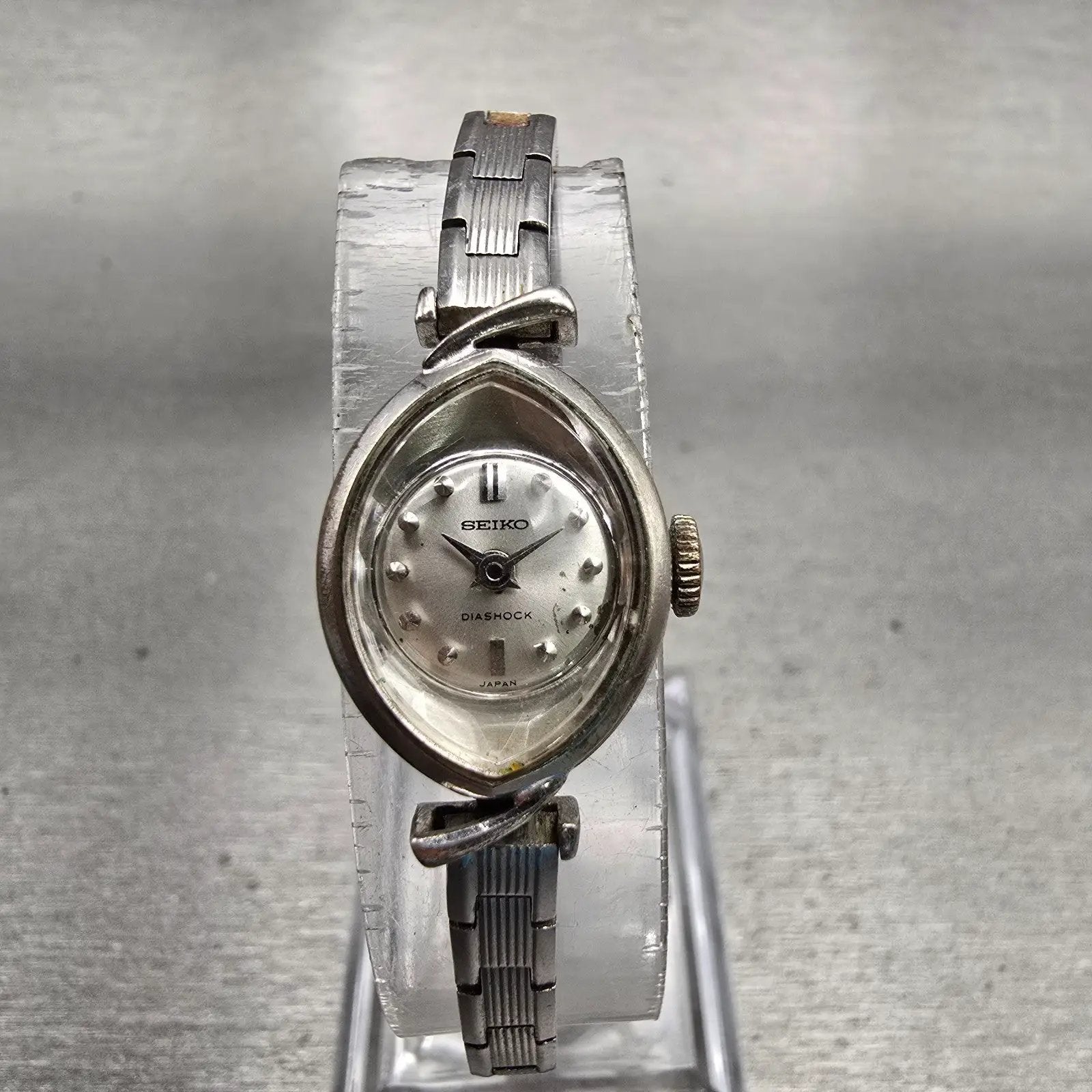 Seiko Watch Women 14mm Silver Dial Silver Tone Oval 10-8160 Manual Wind VTG0