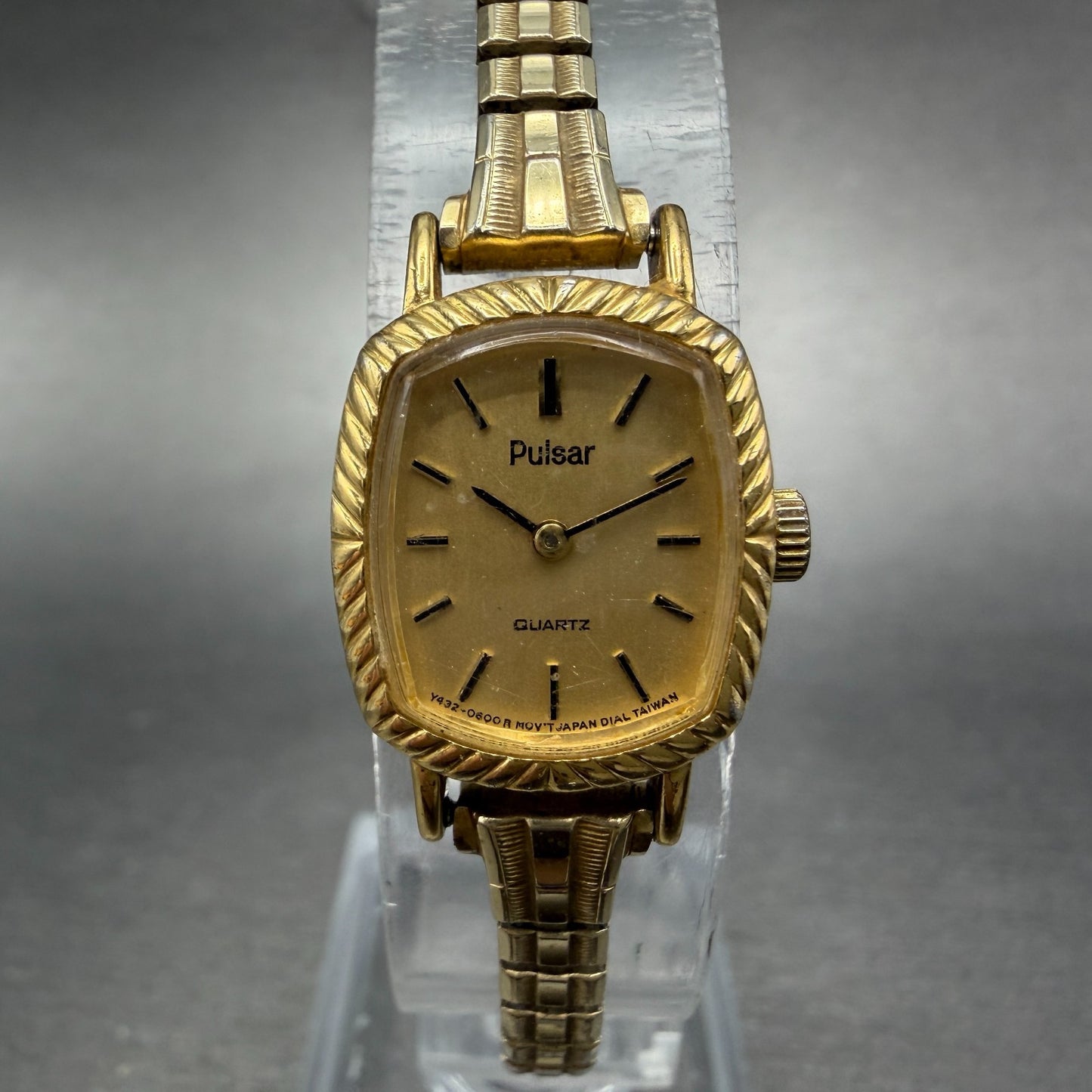 Pulsar Watch Women 16mm Gold Dial Gold Tone Rectangle Y432-5350 new battery0