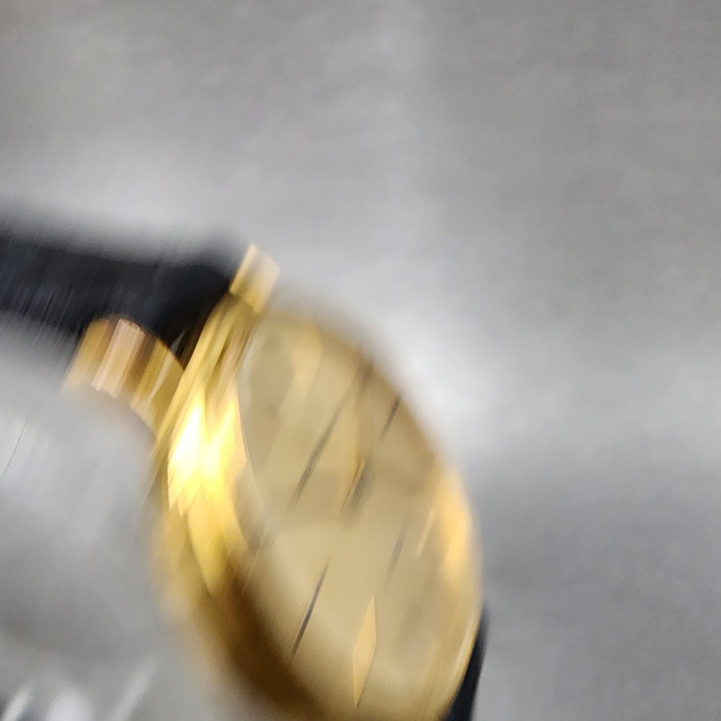 Universal Geneve Watch Women 22mm Gold Dial Gold Tone Round 517.663 New Battery3