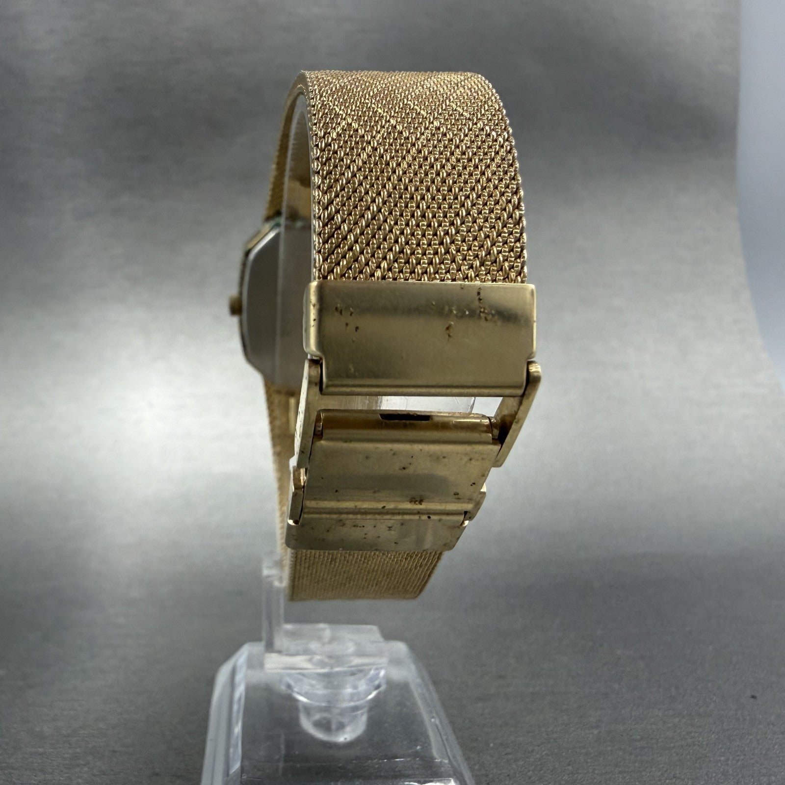 Armitron Deauville Watch Men 31mm Champagne Dial Gold Tone Date PARTS VTG8