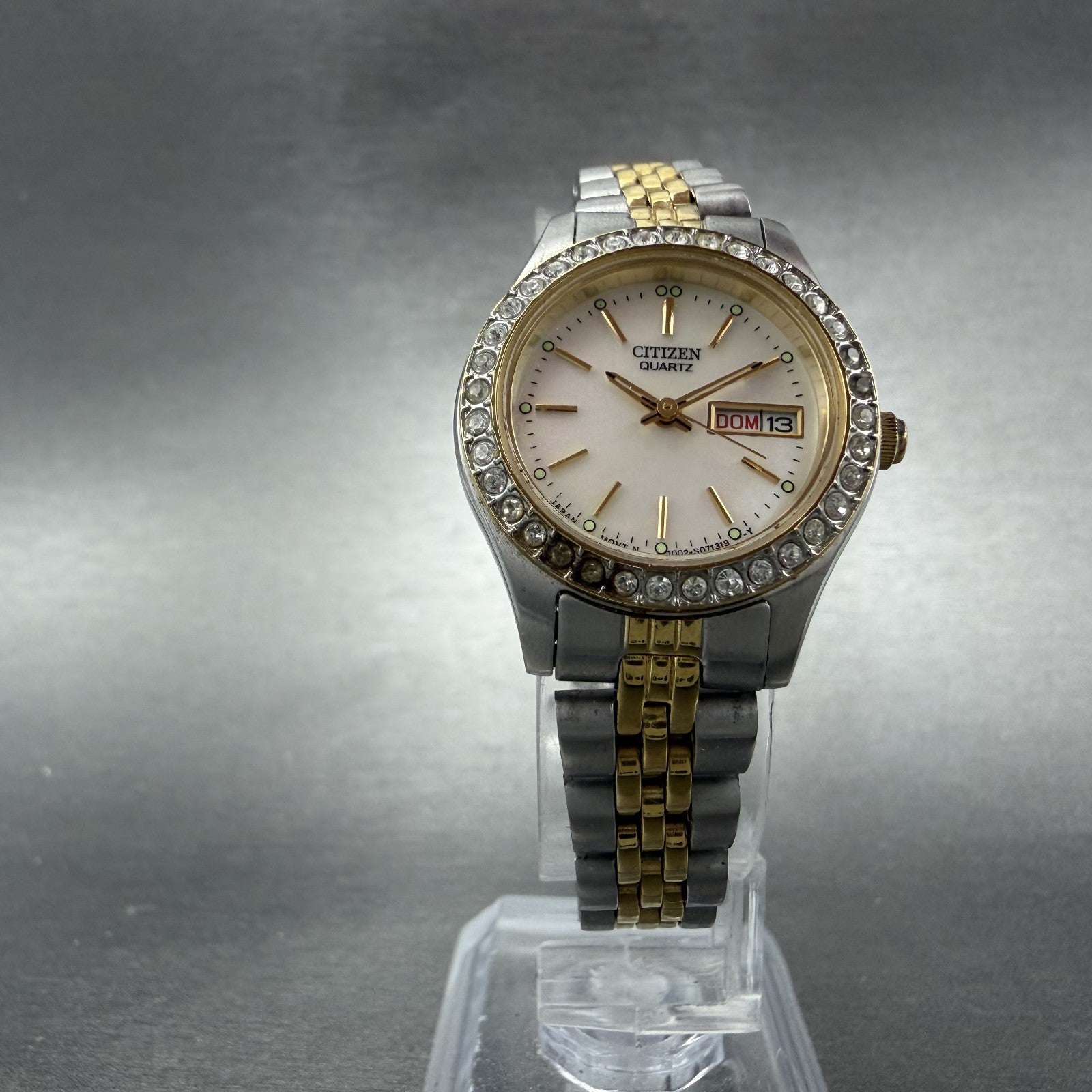 Citizen Watch Women 25mm MOP Dial Two Tone Daydate 1002-S04464 New Battery ABCDG5