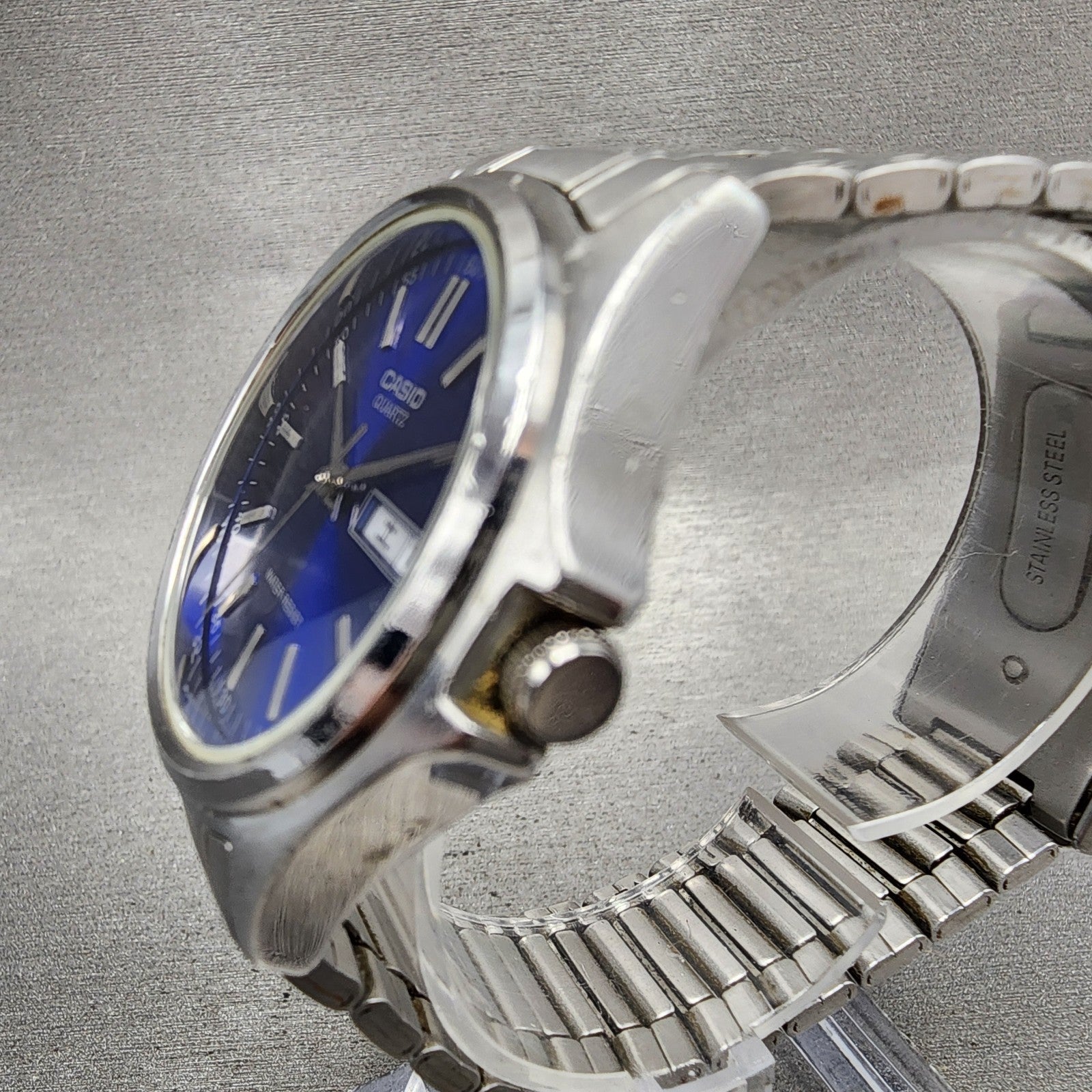 Casio Watch Men 37mm Blue Dial Silver Tone Daydate MTP1239DJ New Battery2