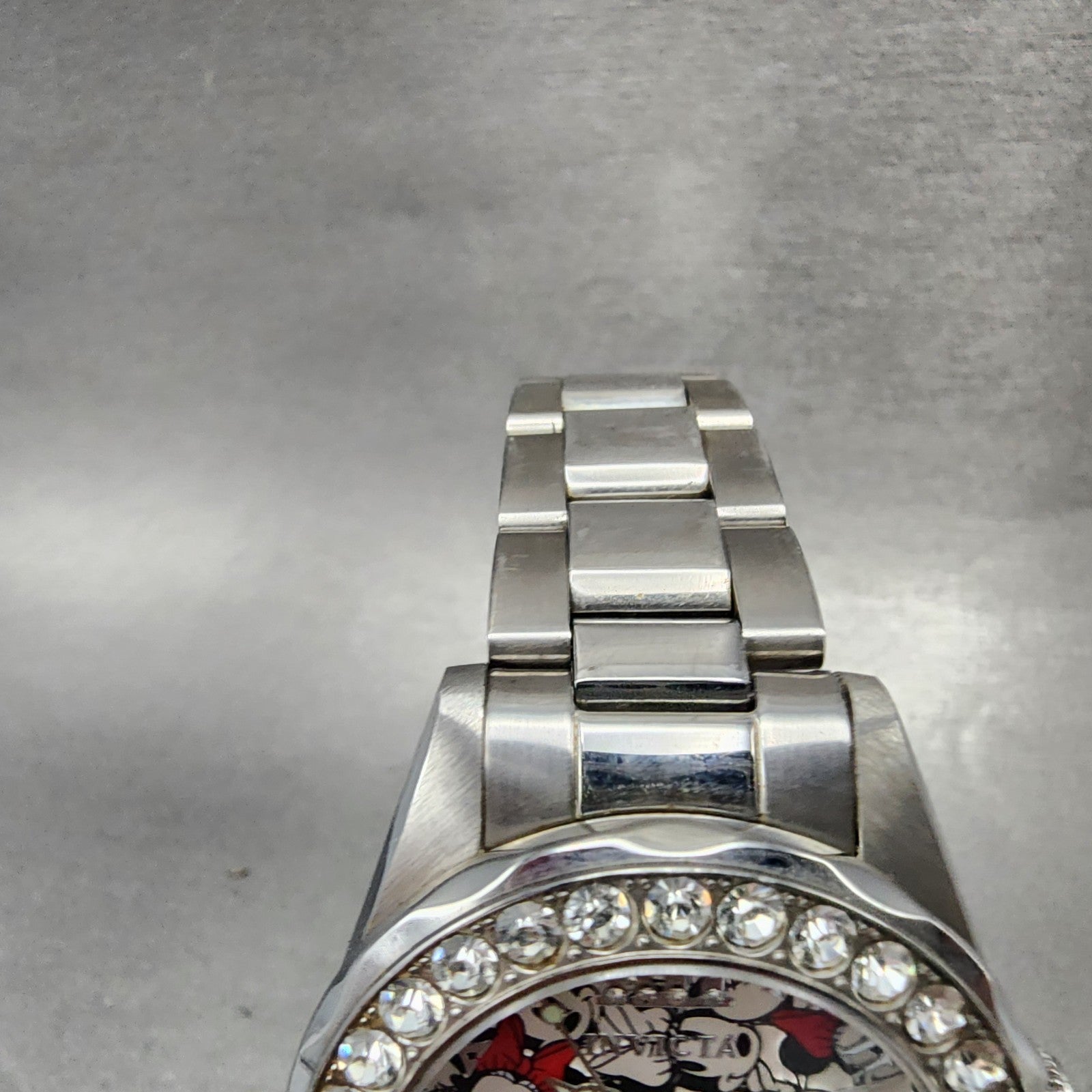 Invicta Minnie Mouse Watch Women 38mm White Dial Steel Date Round New Batt 228724