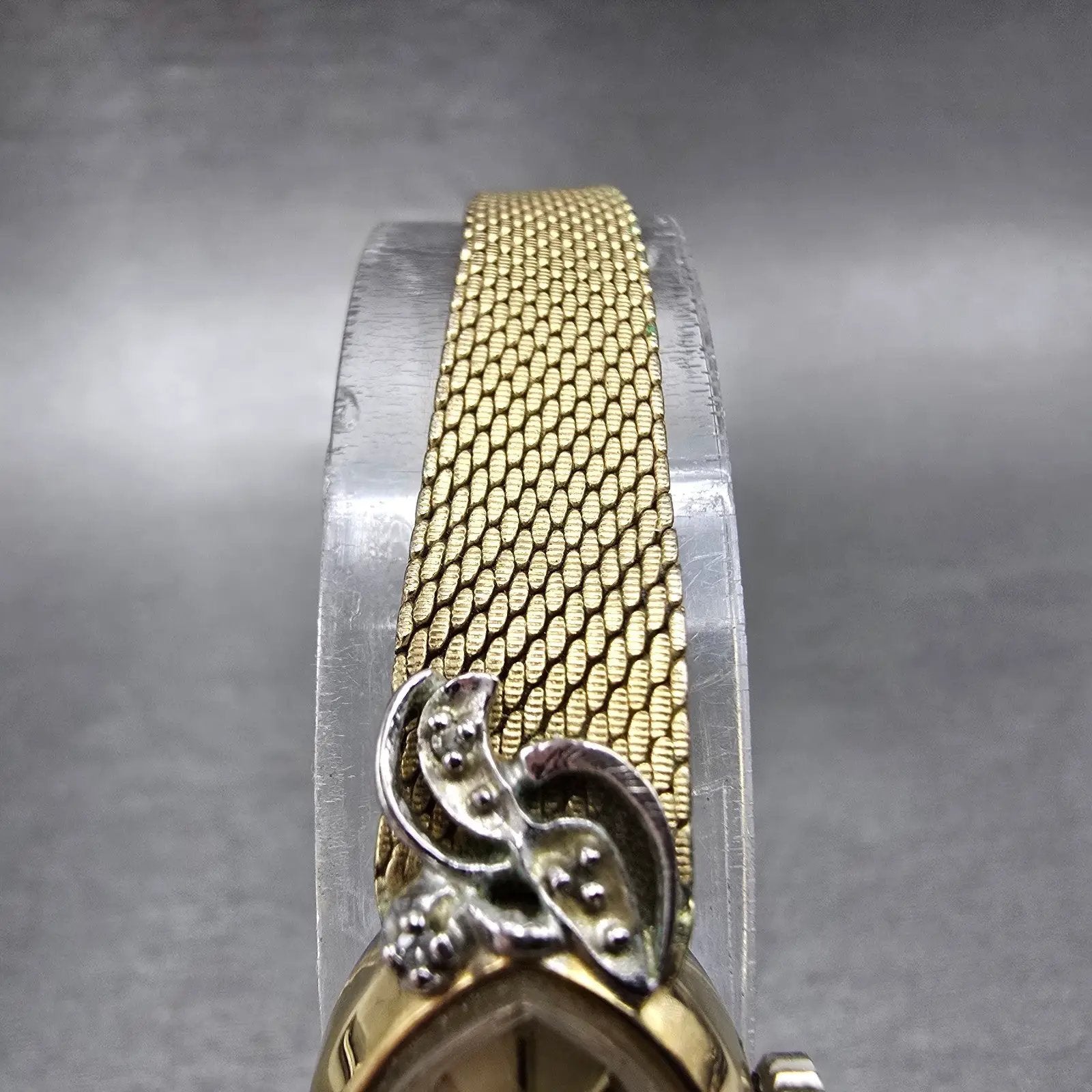 Jules Jurgenson Watch Women 14mm Champagne Dial Gold Oval Gem Set Bezel Manual4