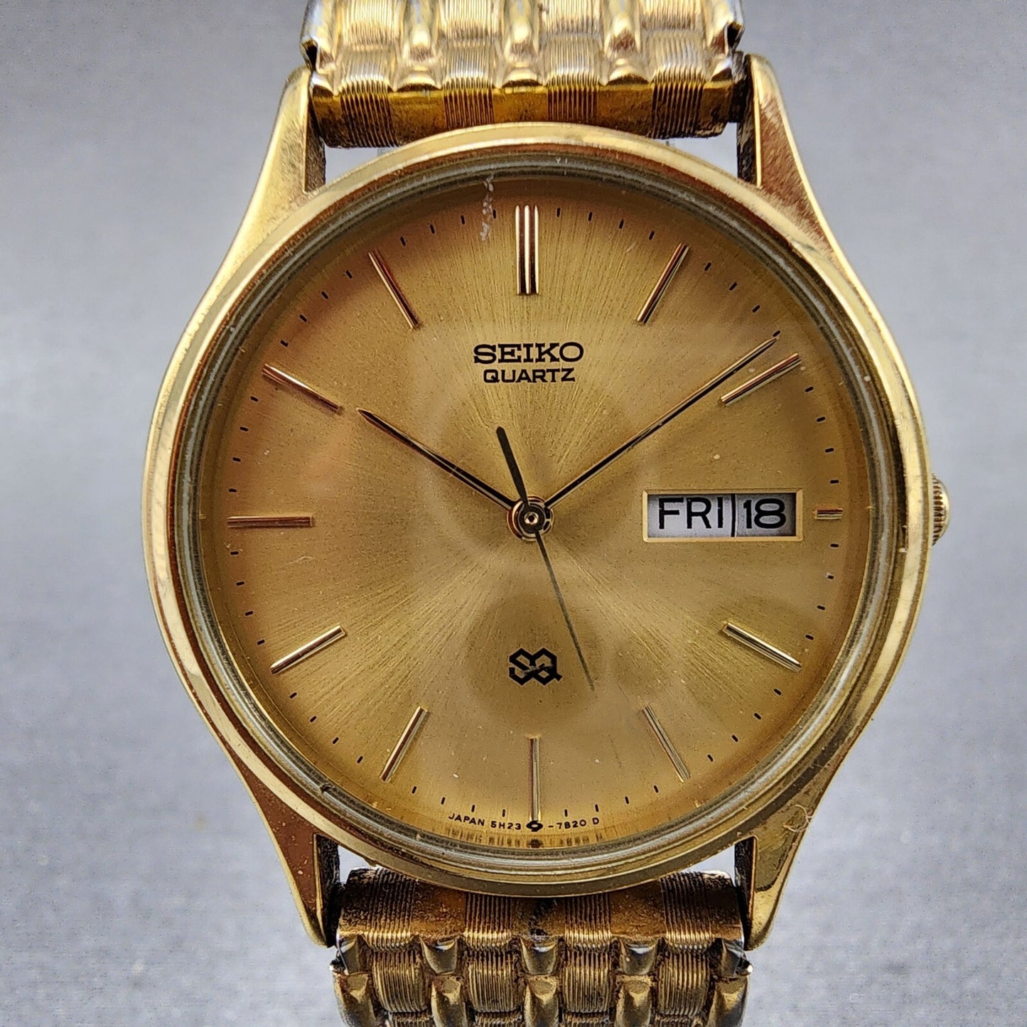 Seiko SQ Watch Men 33mm Champagne Dial Gold Tone Daydate 5h237b09 New Battery1