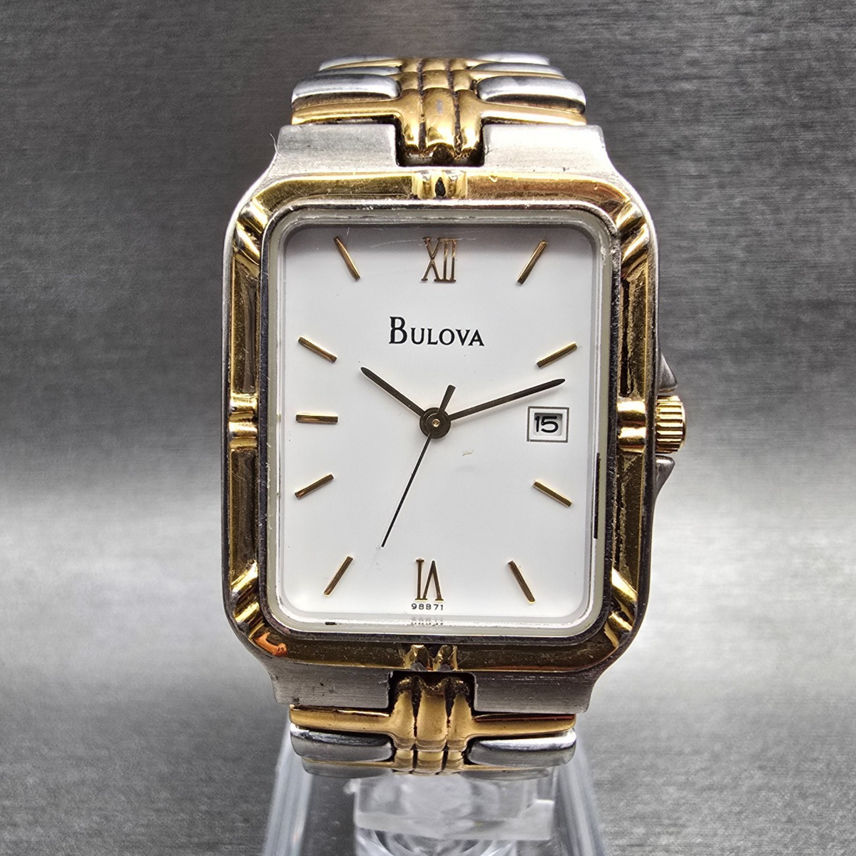 Bulova Watch Men 26mm White Dial Two Tone Date Rectangle 98B71 New Battery0