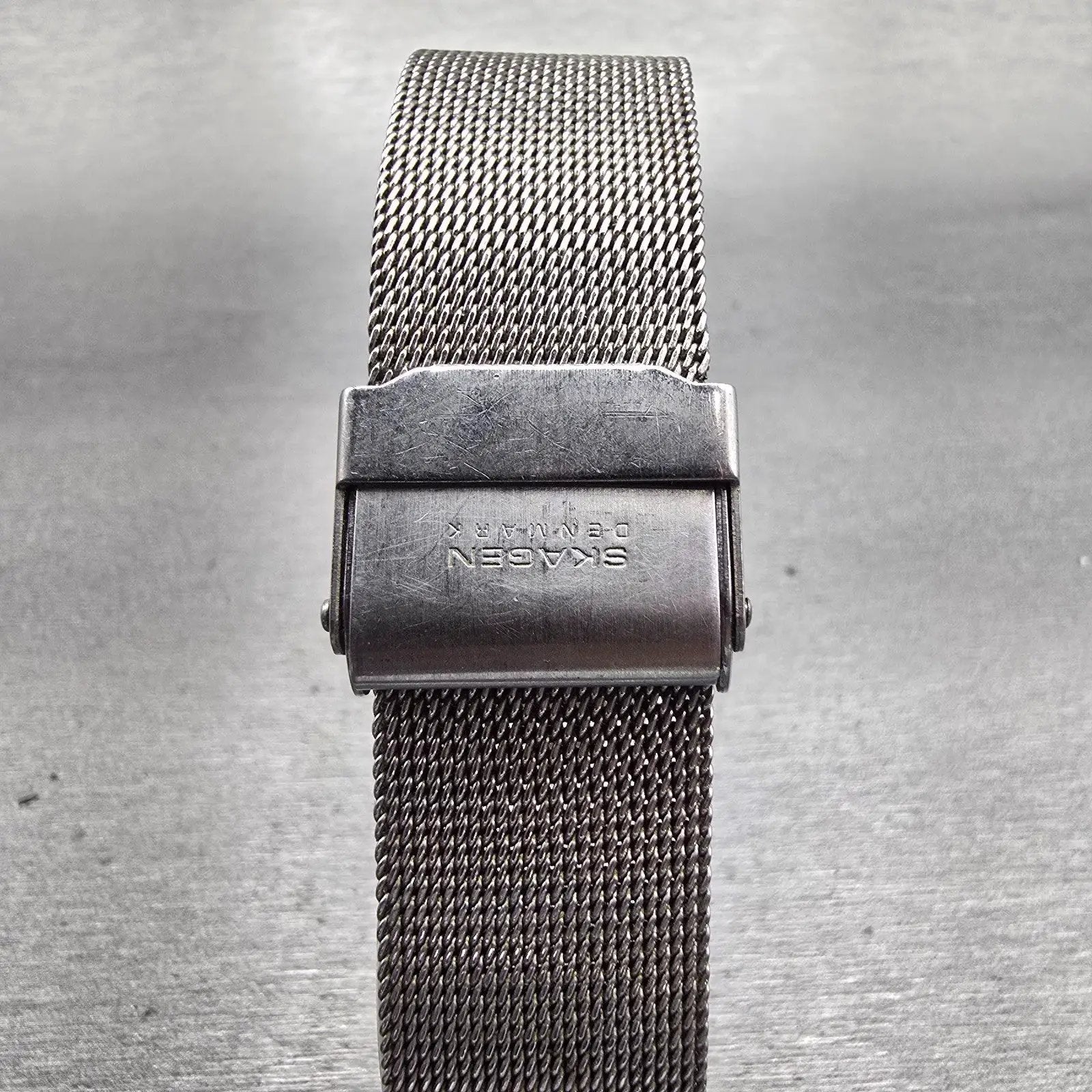 Skagen Denmark Slimline Watch Men 35mm Silver Dial Silver Tone 233LSS New Batt7