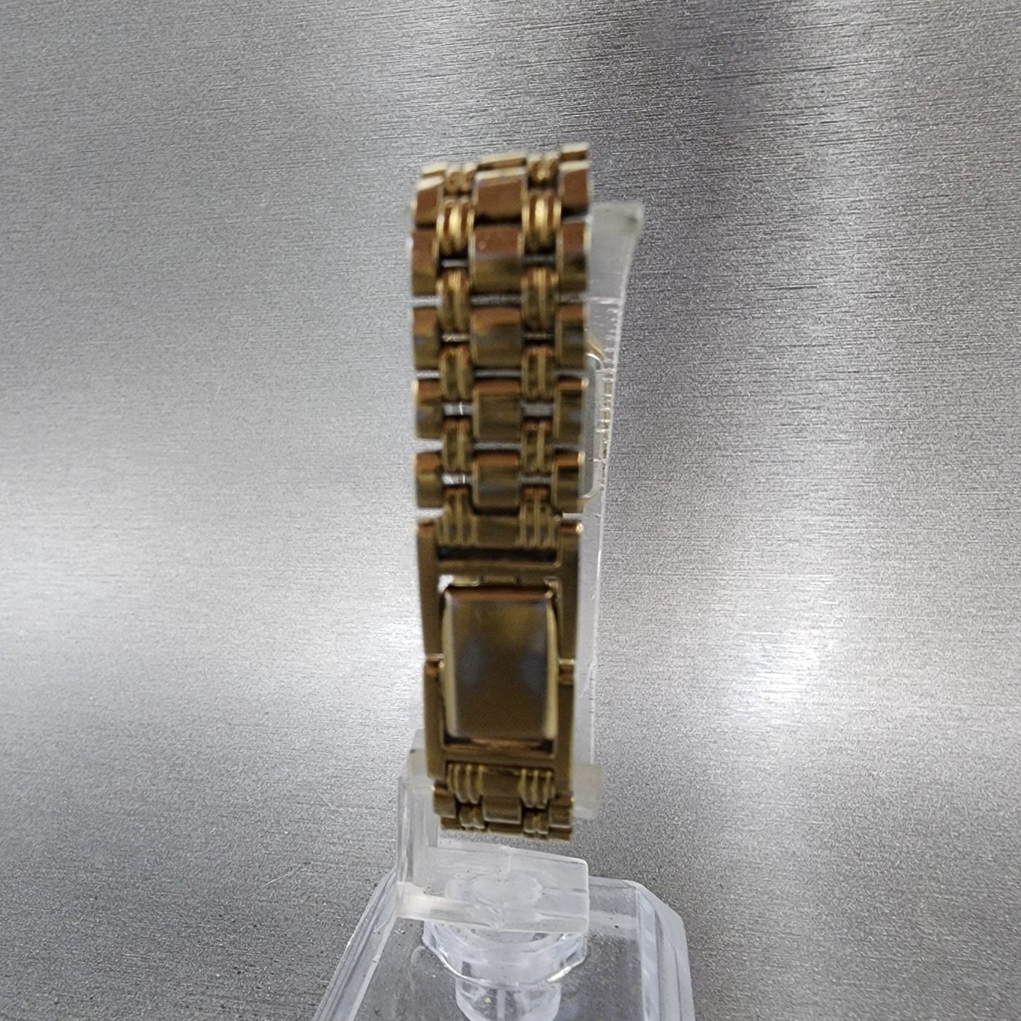 Seiko Tank Watch Women 18mm White Dial Gold Tone Rectangle V4015129 New Battery7