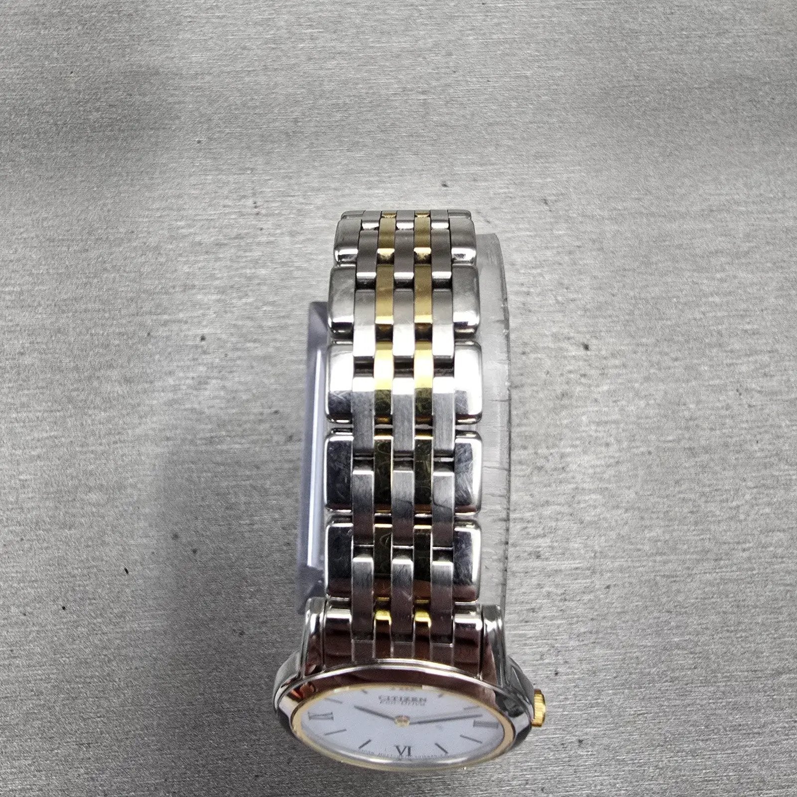 Citizen Eco-Drive Watch Women 23mm White Dial Silver Tone G670-S008620 Works4