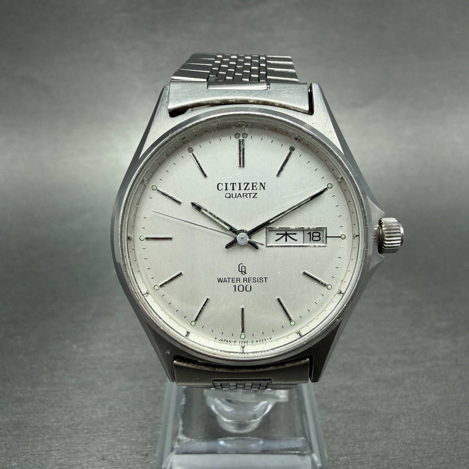 Citizen CQ Watch Men 35mm White Dial Steel Daydate Round 4-212070 New Battery0