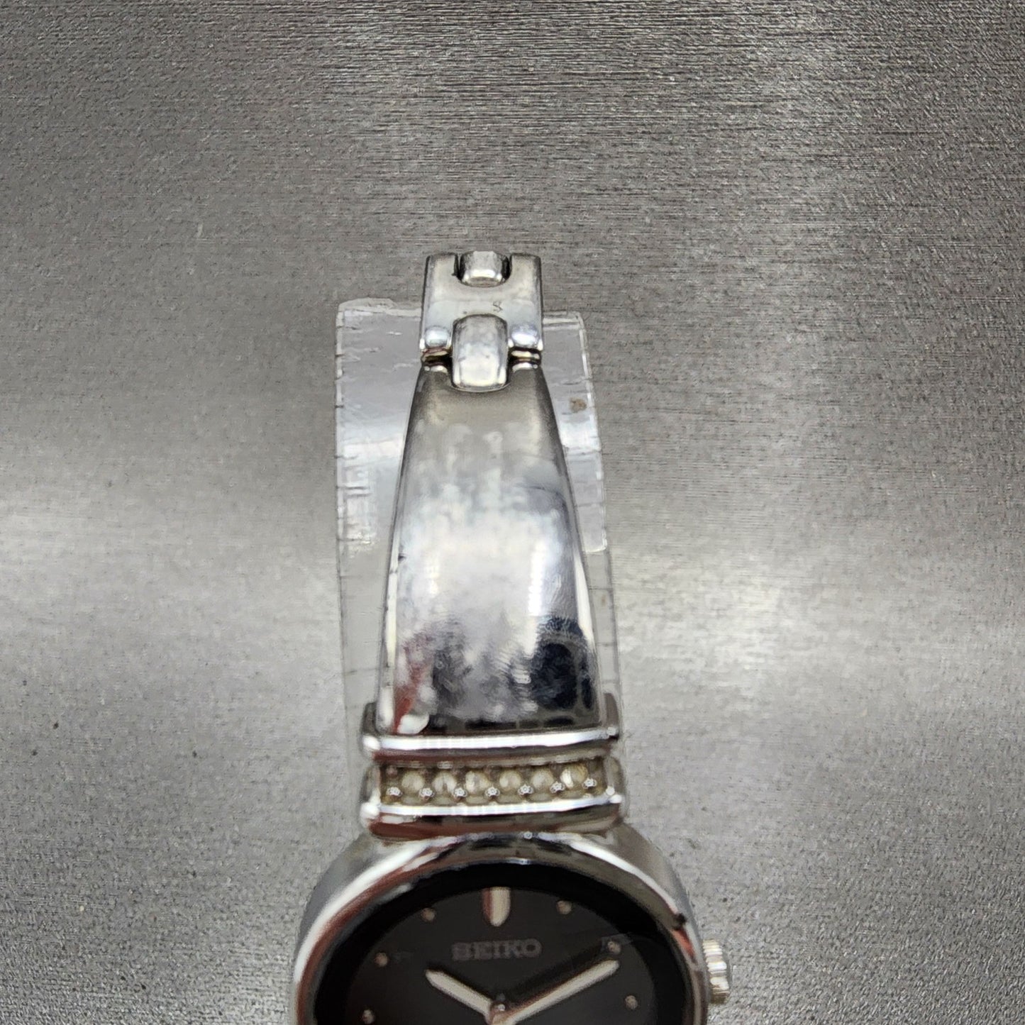 Seiko Watch Women 21mm Black Dial Silver Tone Round 1N000SC0 New Battery5