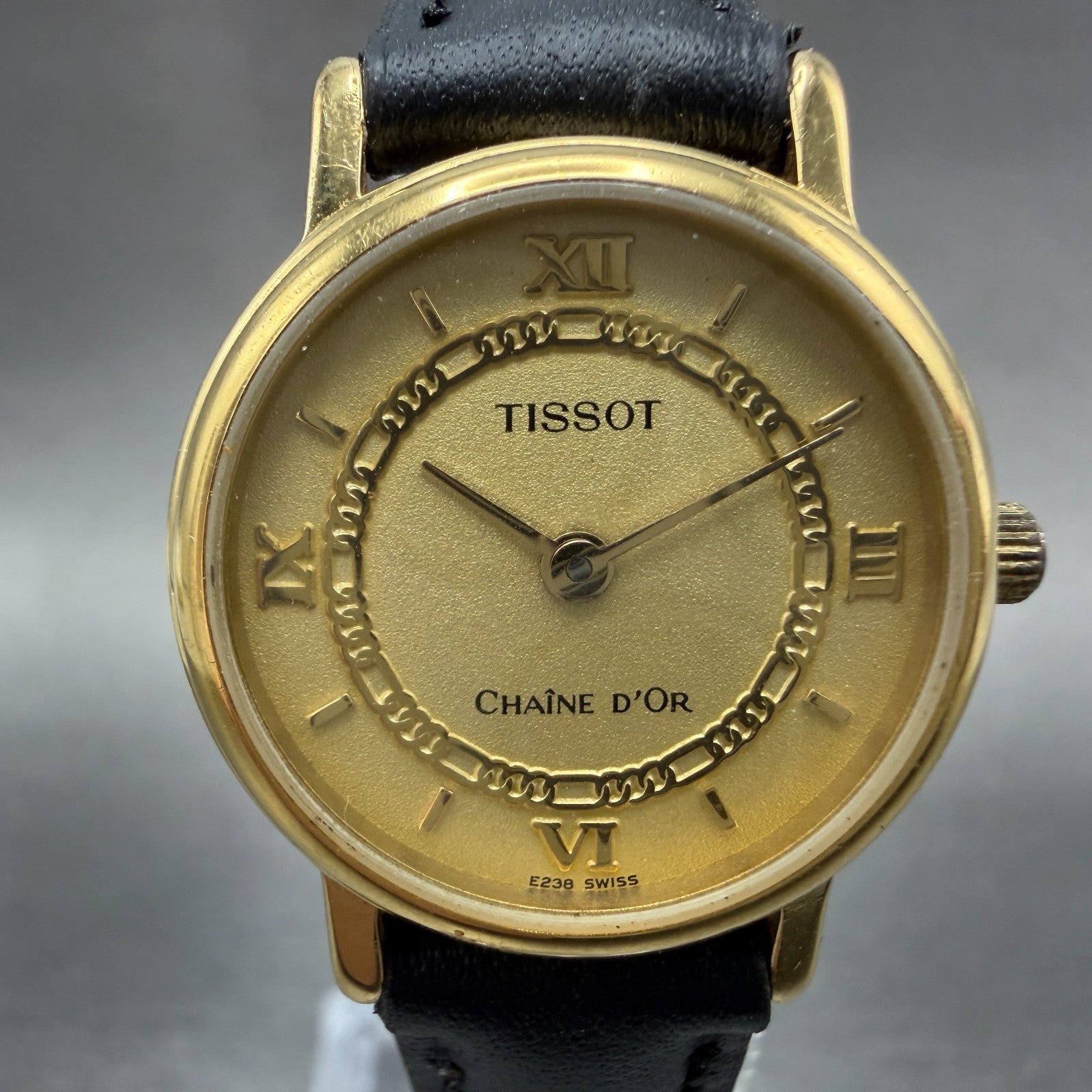 Tissot Watch Women 23mm Gold Dial Gold Tone Round E238 New battery1