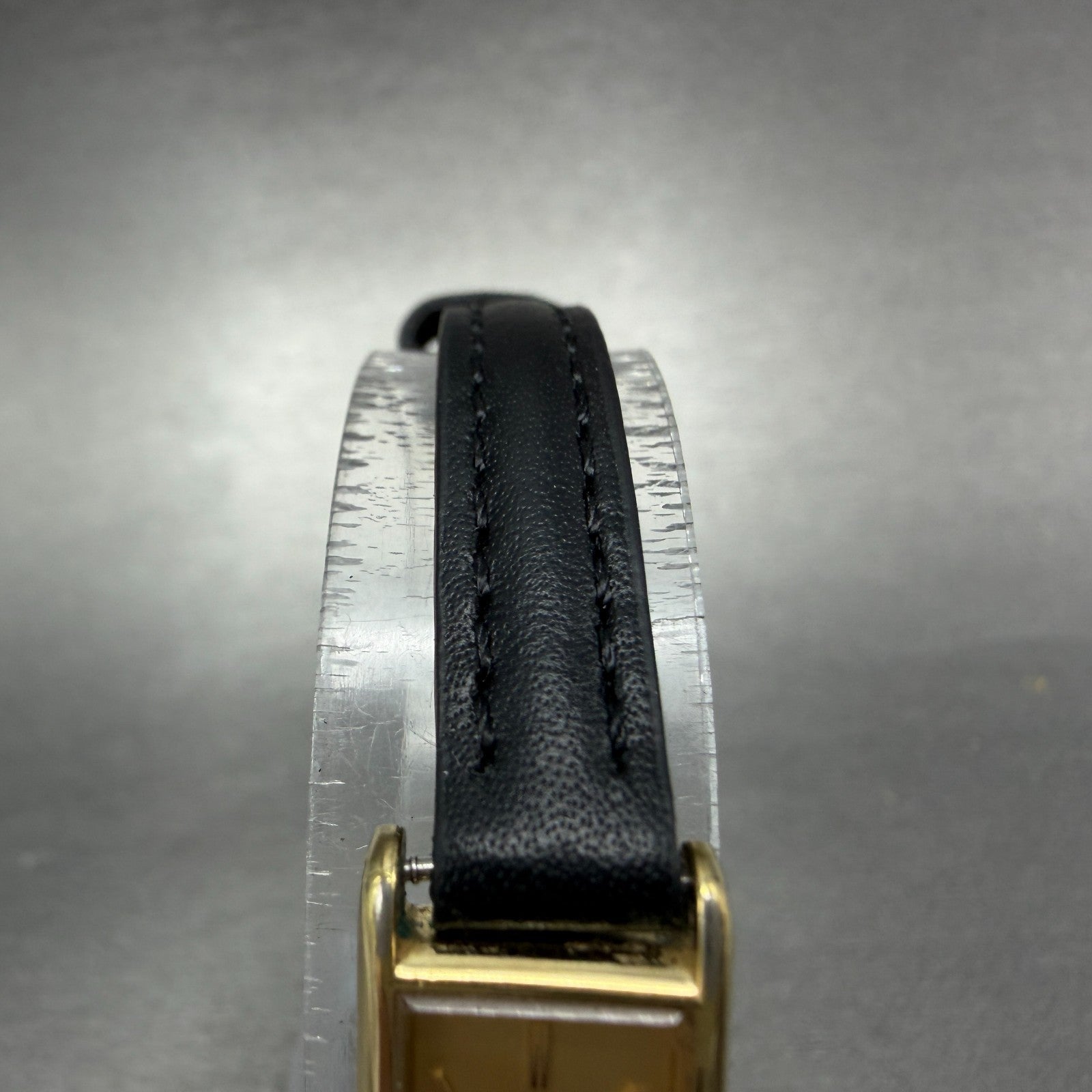 Seiko Tank Watch Women 12mm Champagne Dial Gold Tone 2E20-5239 New Battery NJHD4