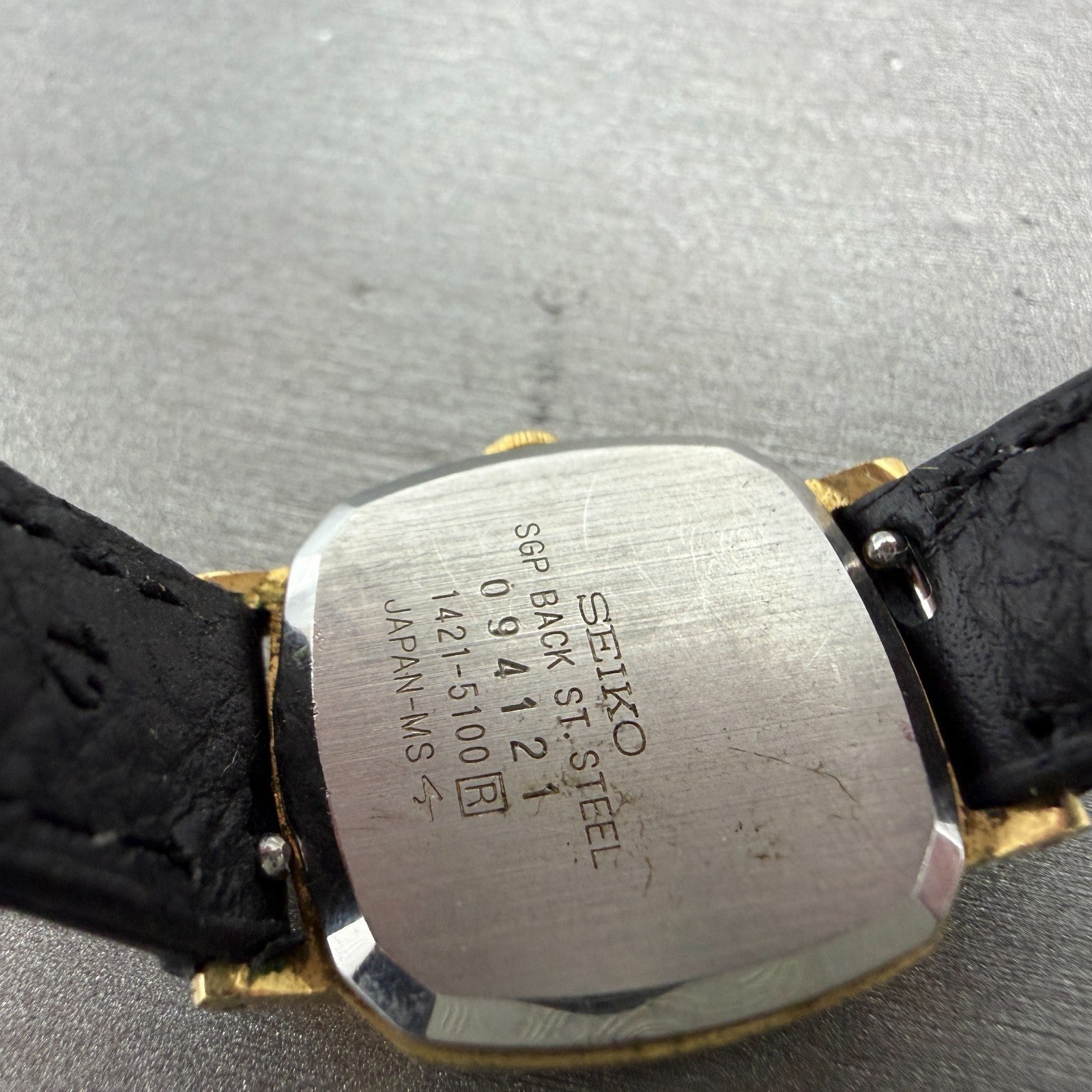 Seiko Watch Women 22mm Champagne Dial Gold Tone Rectangle 1421-5100 New Battery49