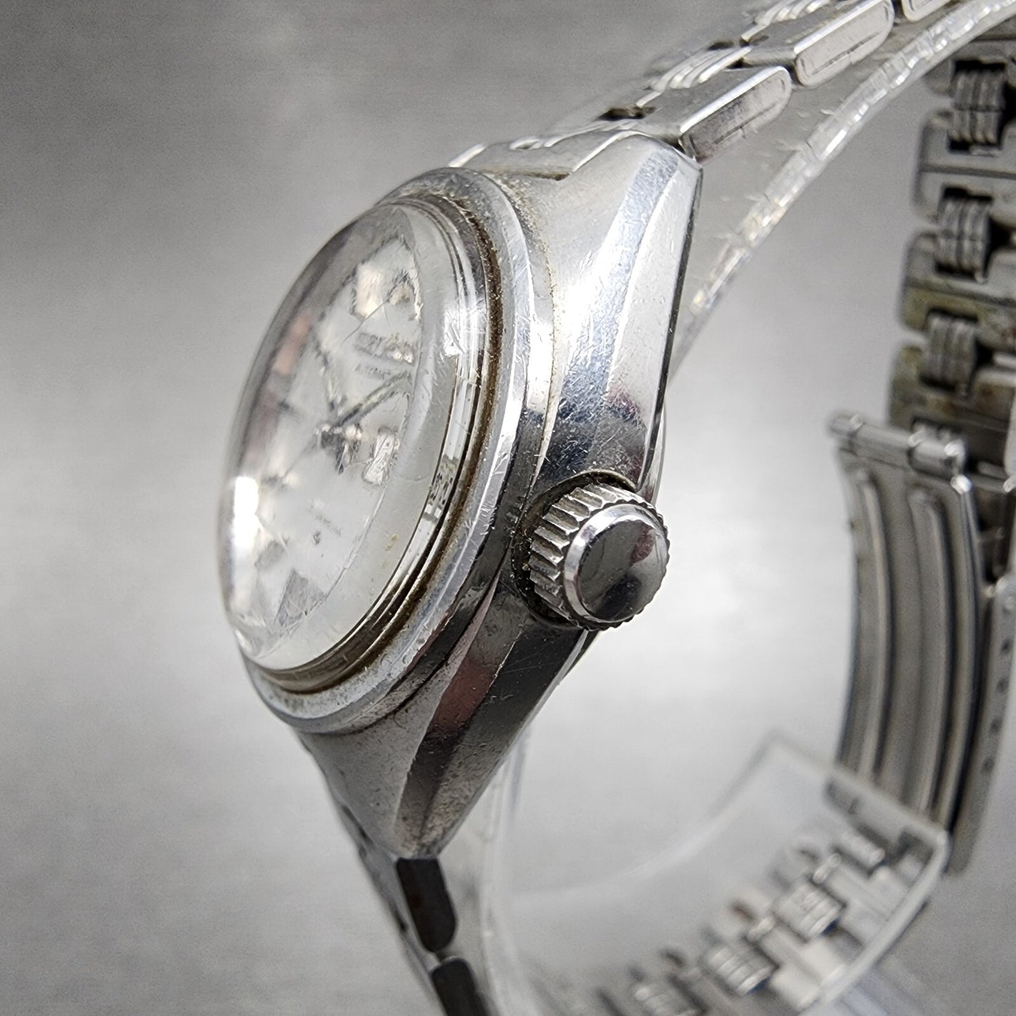 Seiko Automatic Watch Women 25mm Silver Dial Silver Tone Daydate 27060020 Runs2