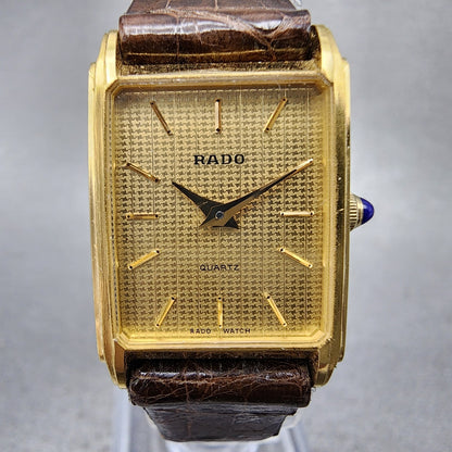 Rado Tank Watch Women 18mm Gold Dial Gold Tone Rectangle 133.9555.2 New Battery1