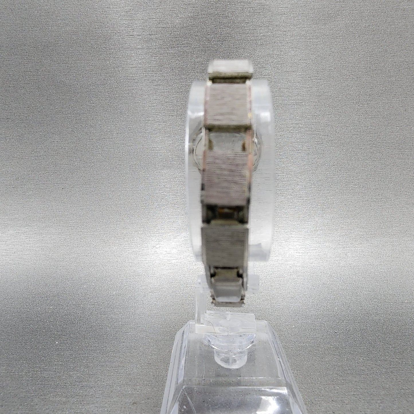 Seiko Chorus Watch Women 25mm Silver Dial Silver Tone Date Manual Wind Runs VTG7