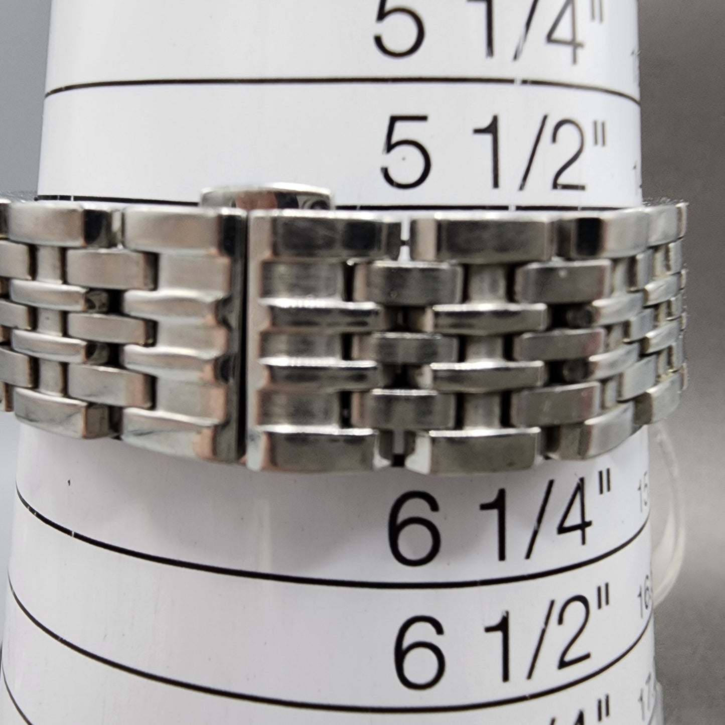 Burberry The City Tank Watch Women 24mm White Dial Steel Rectangle New Battery