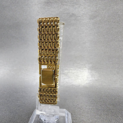 Seiko Tank Watch Women 12mm Champagne Dial Gold Tone 2e206109 New Battery7
