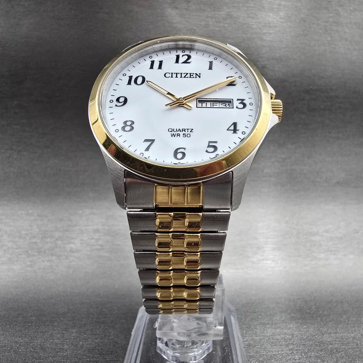Citizen Watch Men 38mm White Dial Gold Tone Daydate G102-S114331 New Battery5