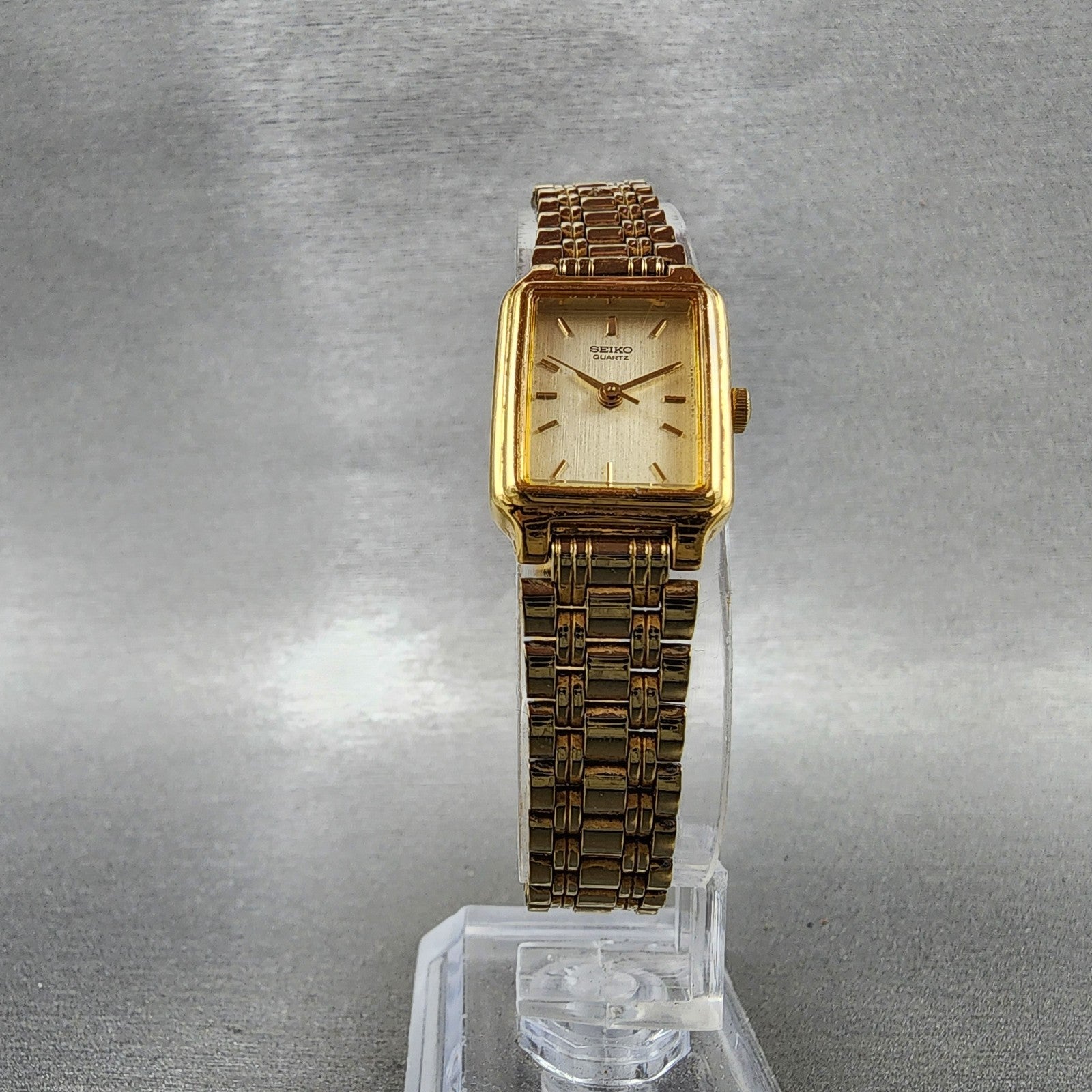 Seiko Tank Watch Women 18mm Champagne Dial Gold Tone Rectangle V4015129 New Bat5