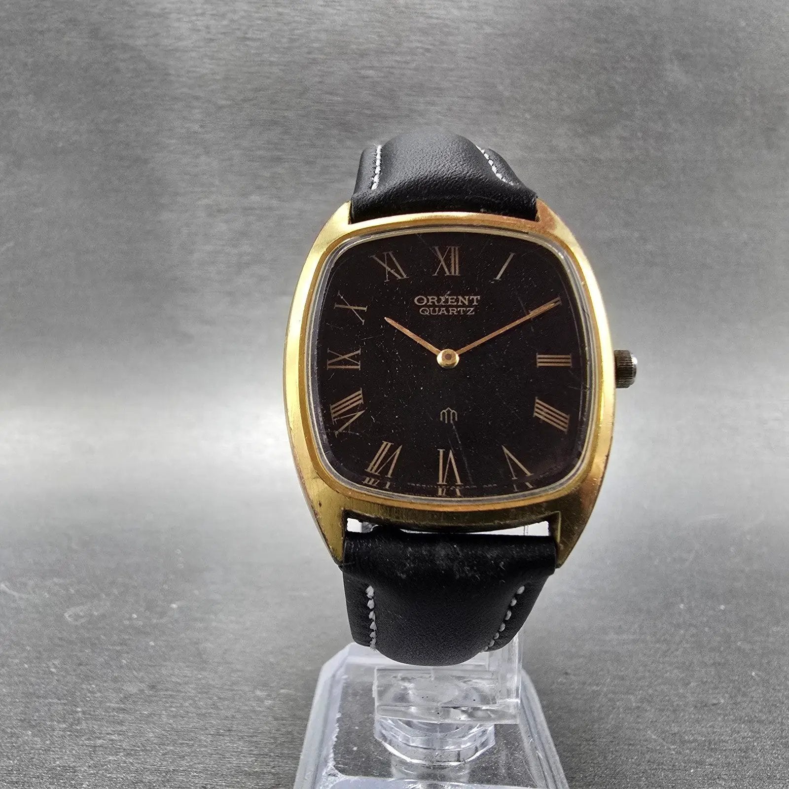 Orient Watch Men 31mm Black Dial Gold Tone Rectangle I520401-20 New Battery5