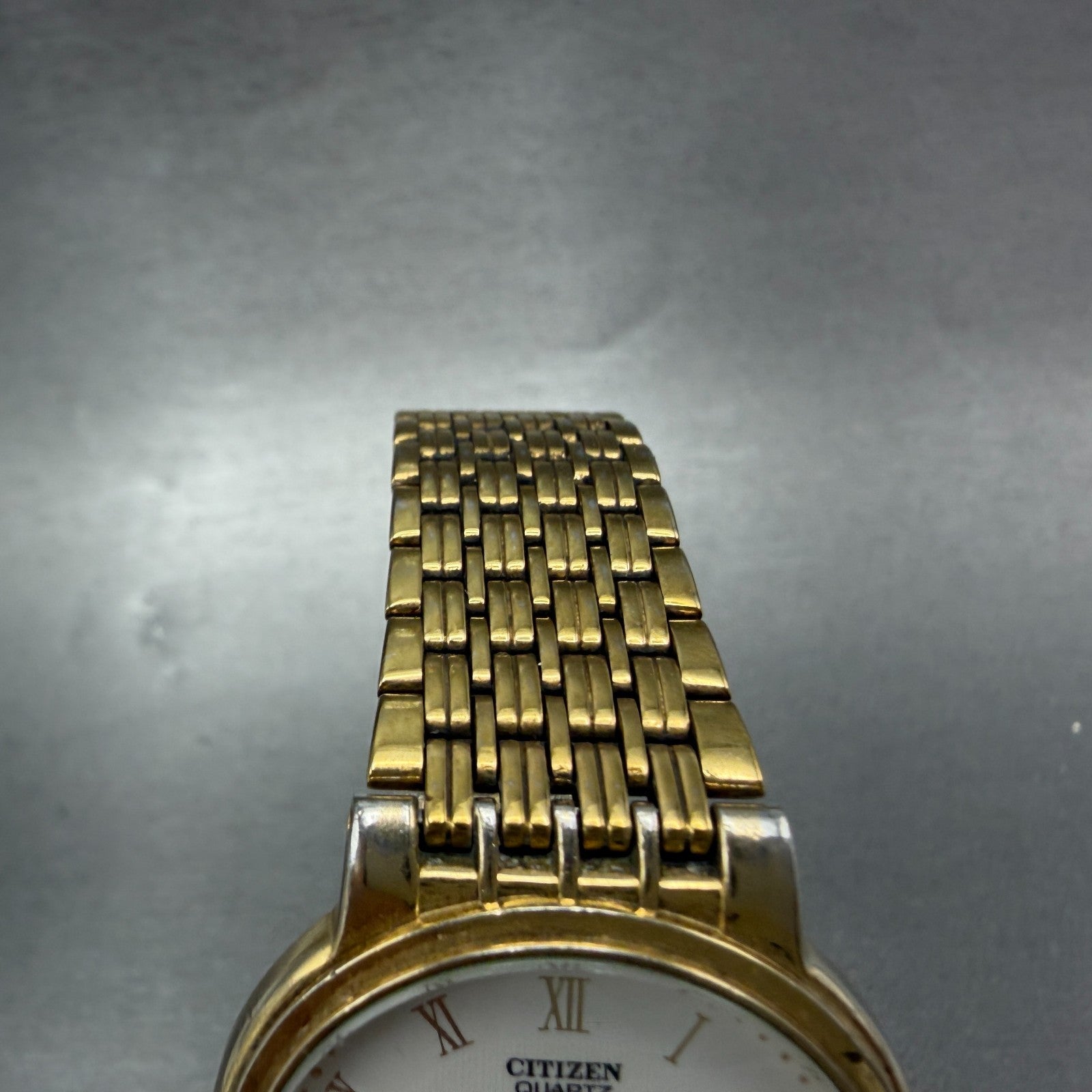 Citizen Watch Men 33mm White Dial Gold Tone Date 5510-S19546 New Battery VTG4