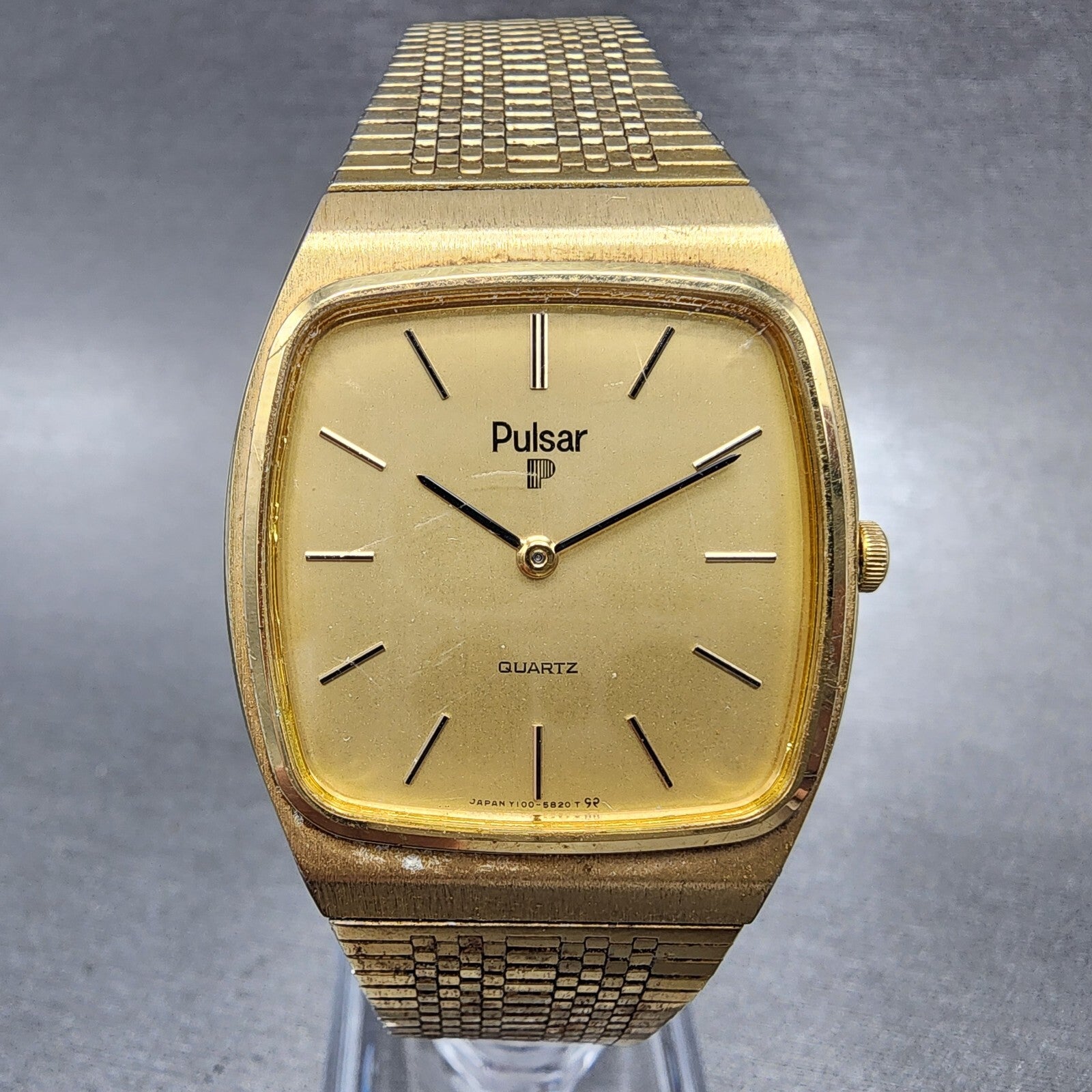 Pulsar Tank Watch Men 31mm Gold Dial Gold Tone Rectangle Y1005599 New battery0