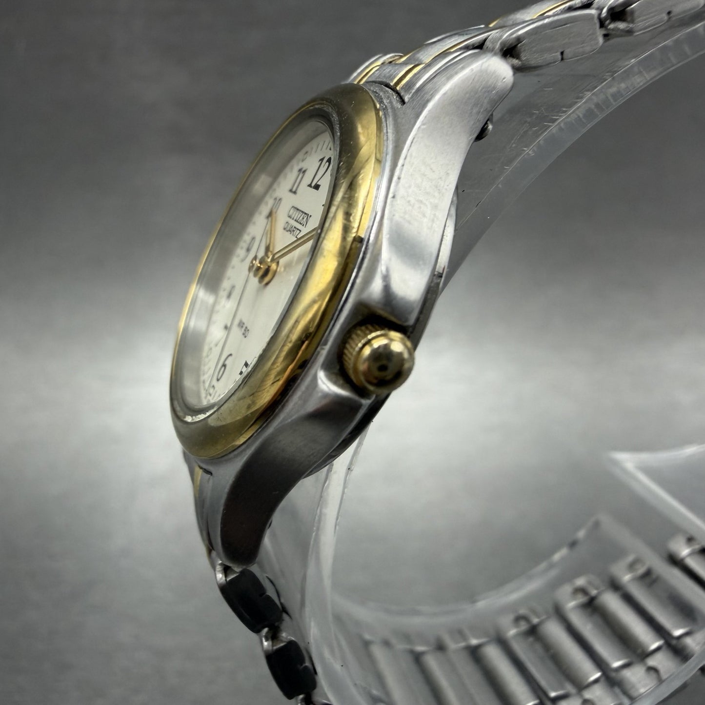 Citizen Watch Women 24mm Cream Dial Two Tone Date Round 1012-S038375 New Batt AB2