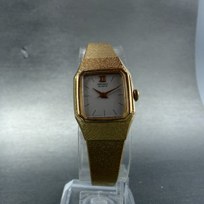 Seiko Watch Women 17mm Silver Dial Gold Tone Rectangle 2C20-5780 New Battery5