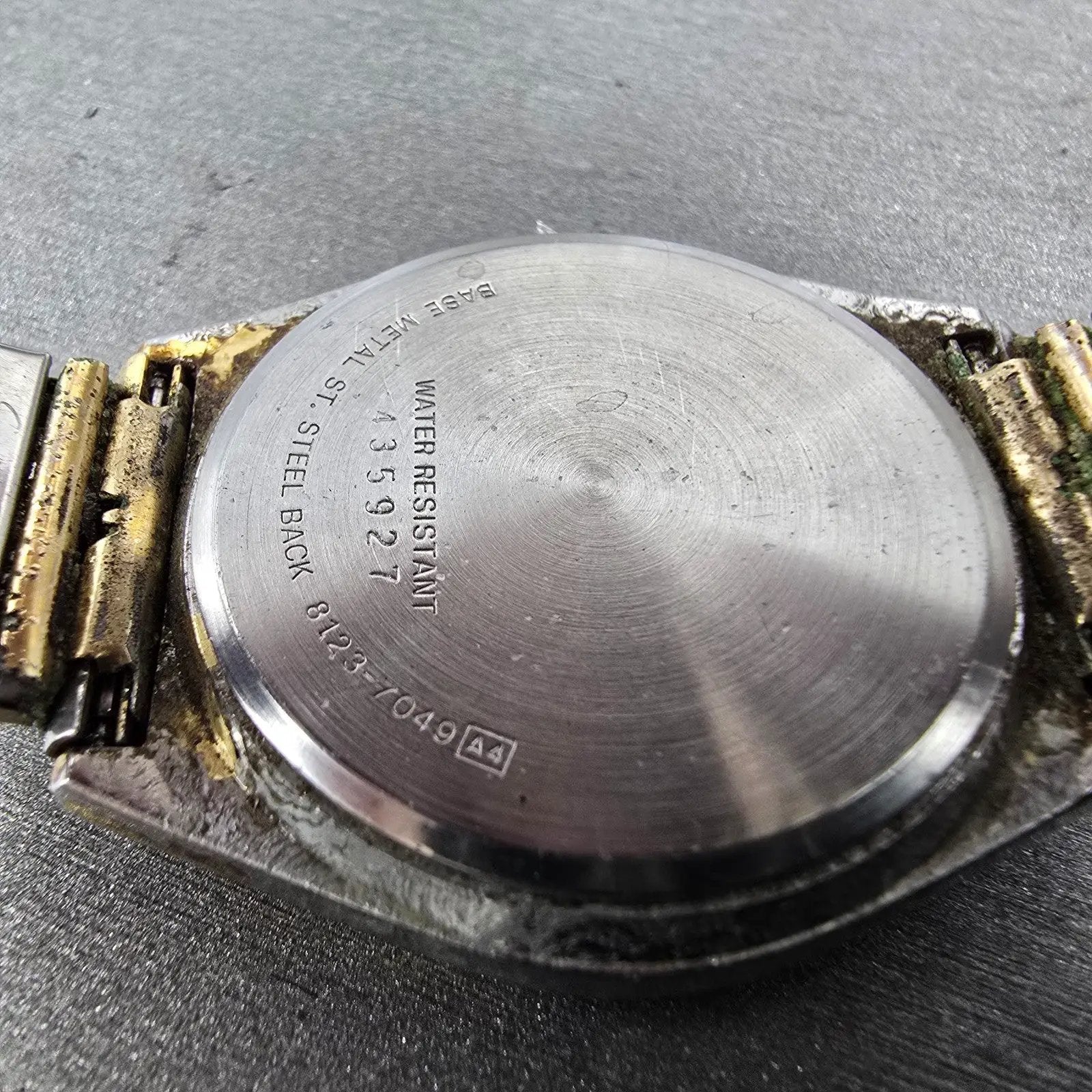 Seiko SQ Watch Men 35mm Champagne Dial Gold Tone Daydate Round 8123-7049 PARTS11