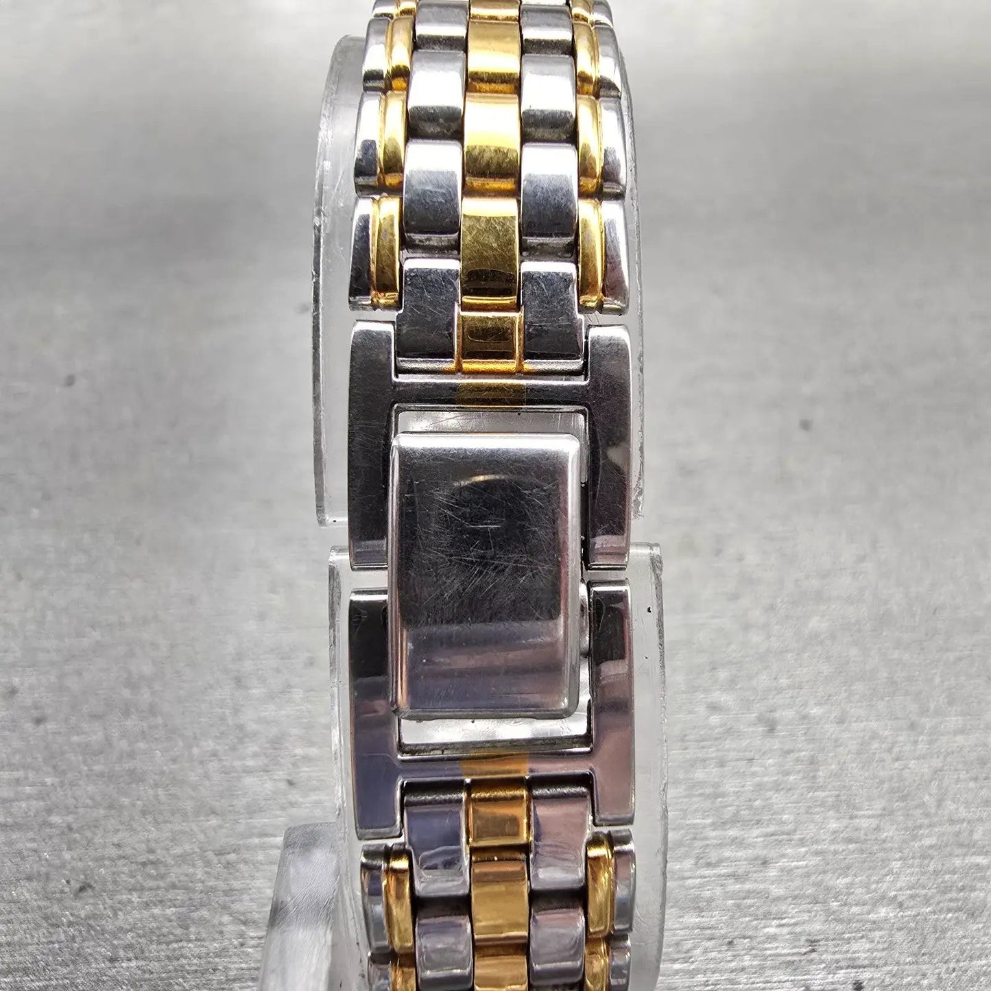 Seiko Watch Women 18mm Silver Dial Silver Tone Rectangle V401-5510 New Battery7