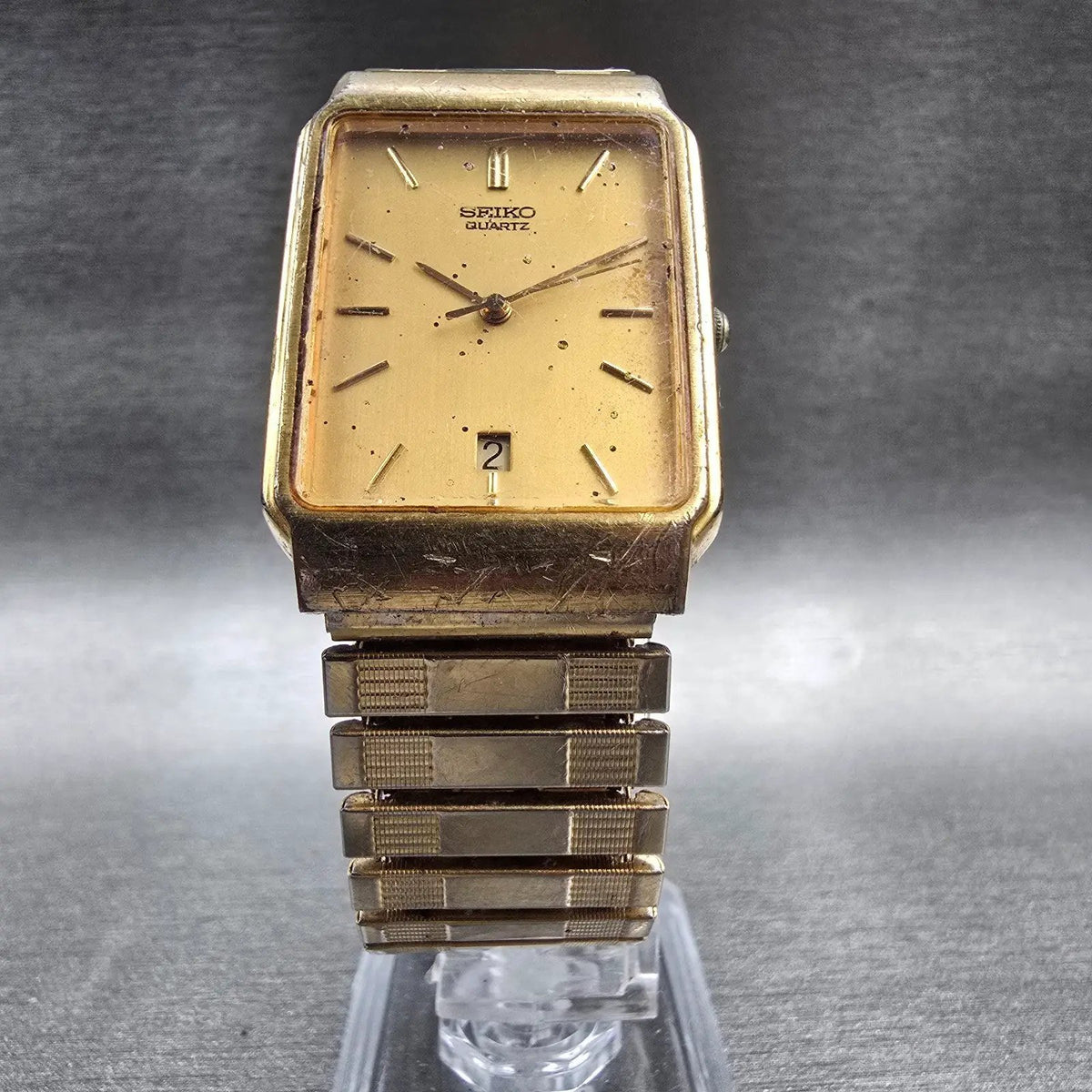 Seiko Tank Watch Men 25mm Gold Dial Gold Date Rectangle 5Y32-5129 New Battery5