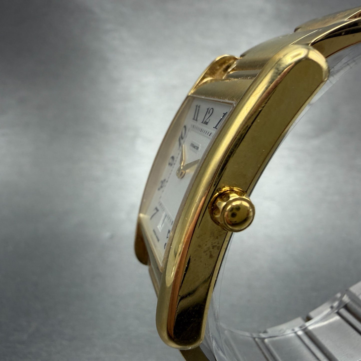 Coach Tank Watch Men 25mm Silver Dial Gold Tone Date 7.073.492 New Battery2