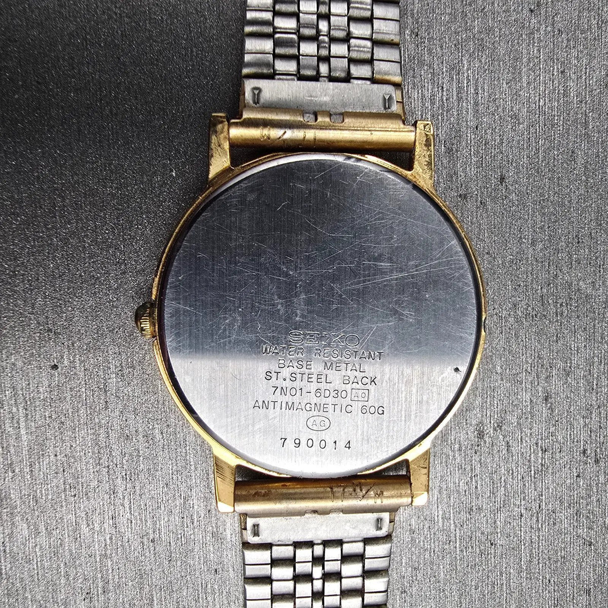 Seiko Avenue Watch Men 32mm Champagne Dial Gold Round 7N01-6D30 New Battery JDM10