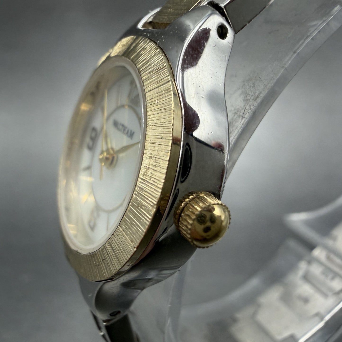 Waltham Watch Women 23mm MOP Dial Two Tone Round WAW041 New Battery2