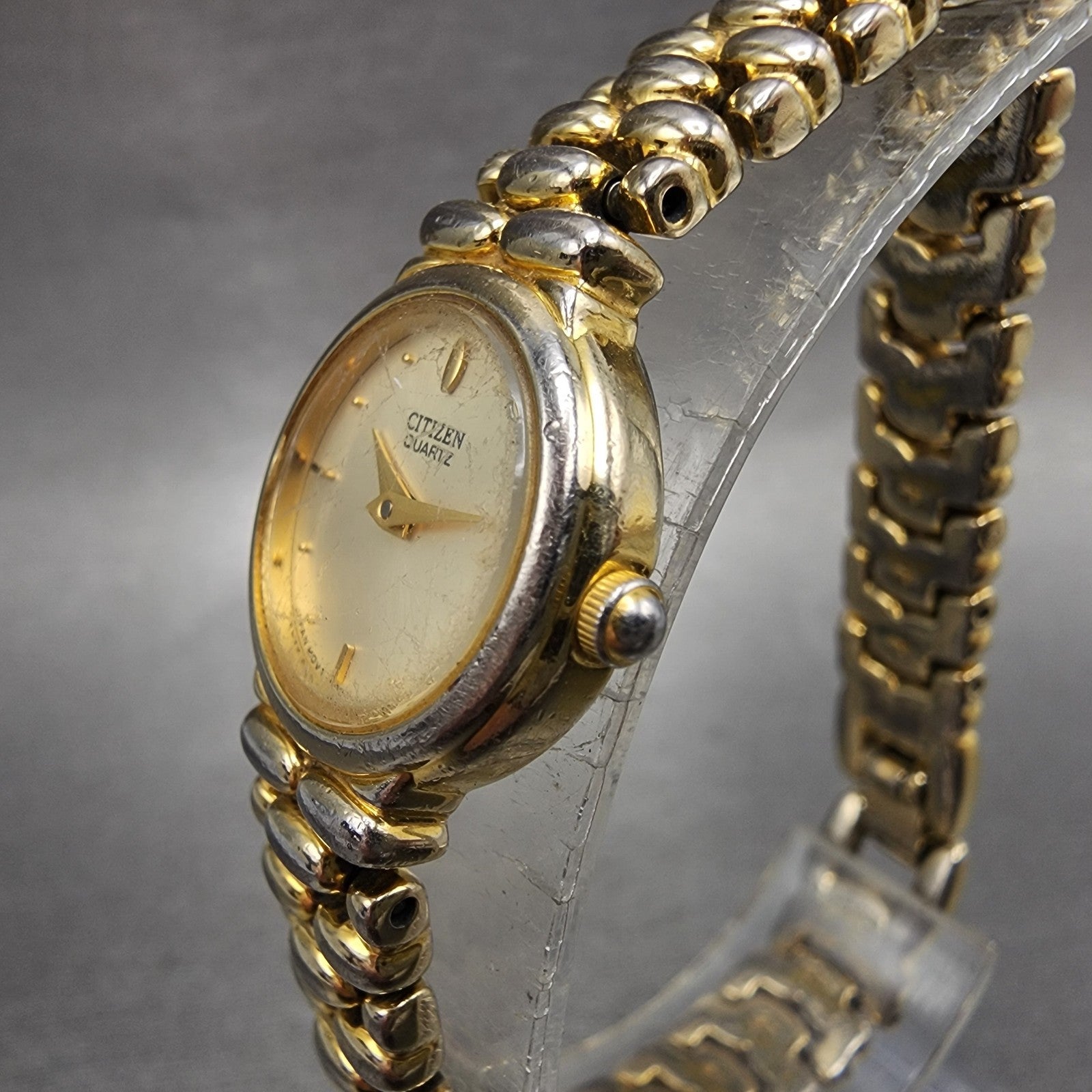 Citizen Watch Women 19mm Champagne Dial Gold Tone 5920S72676 New Battery2